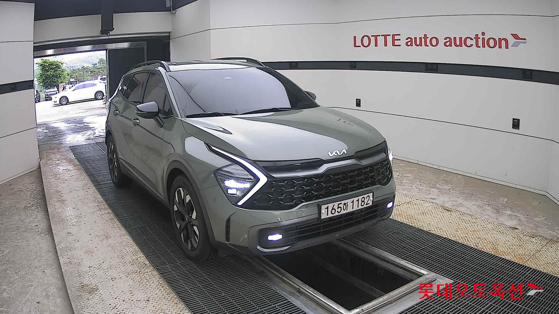 2022 - kia sportage