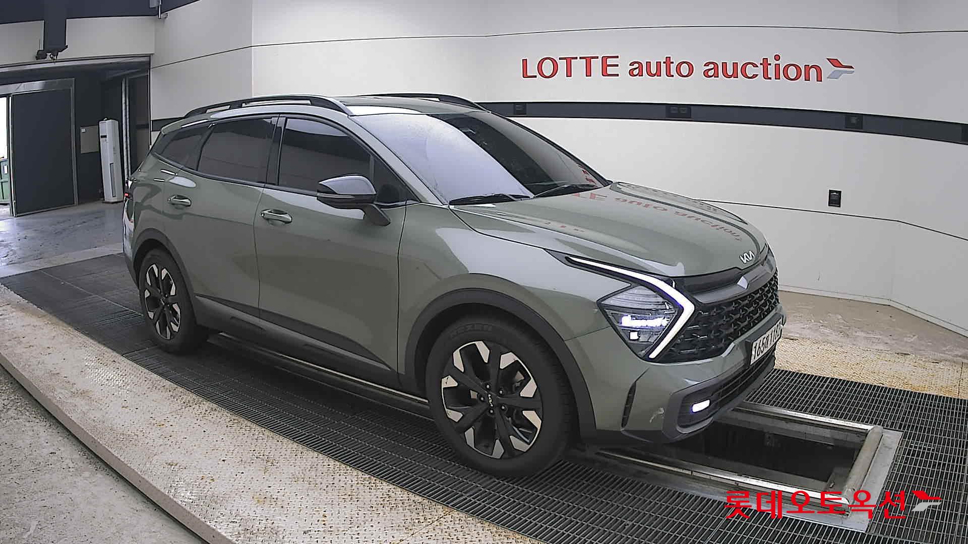 2022 - kia sportage