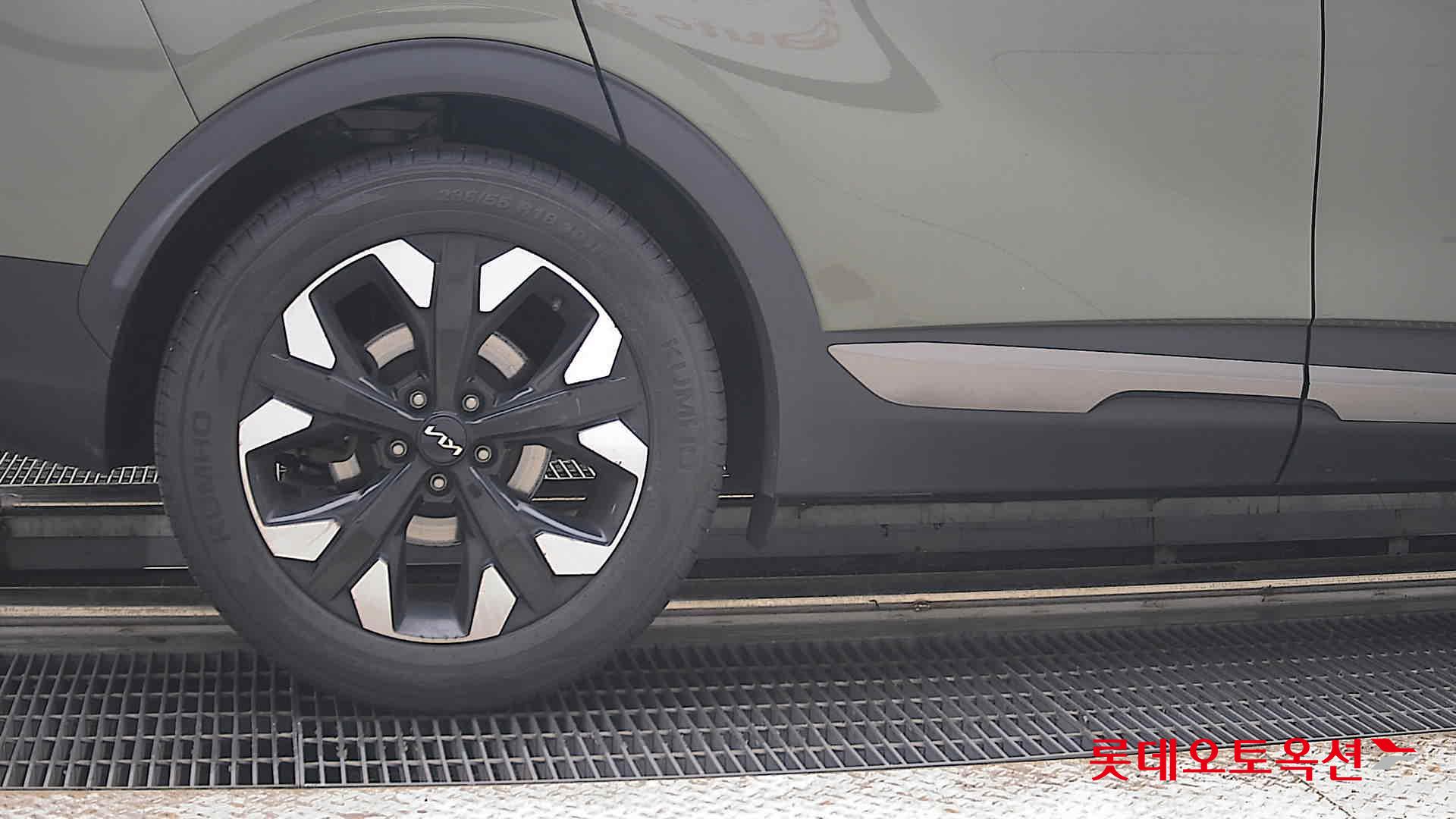 2022 - kia sportage