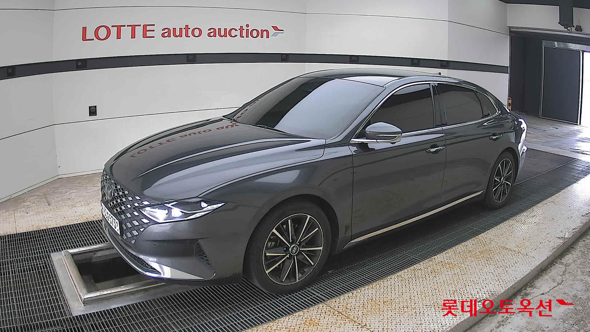 2022 - hyundai grandeur