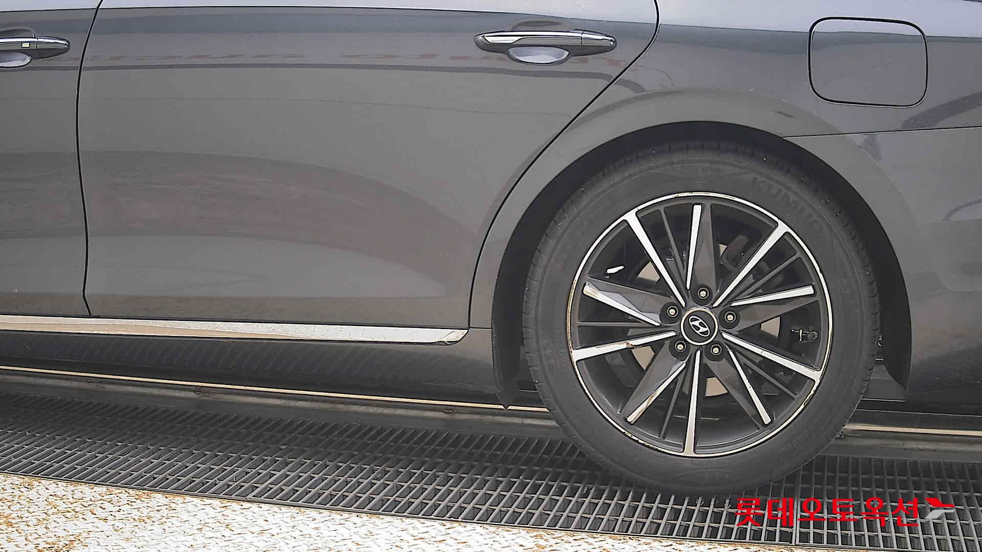 2022 - hyundai grandeur