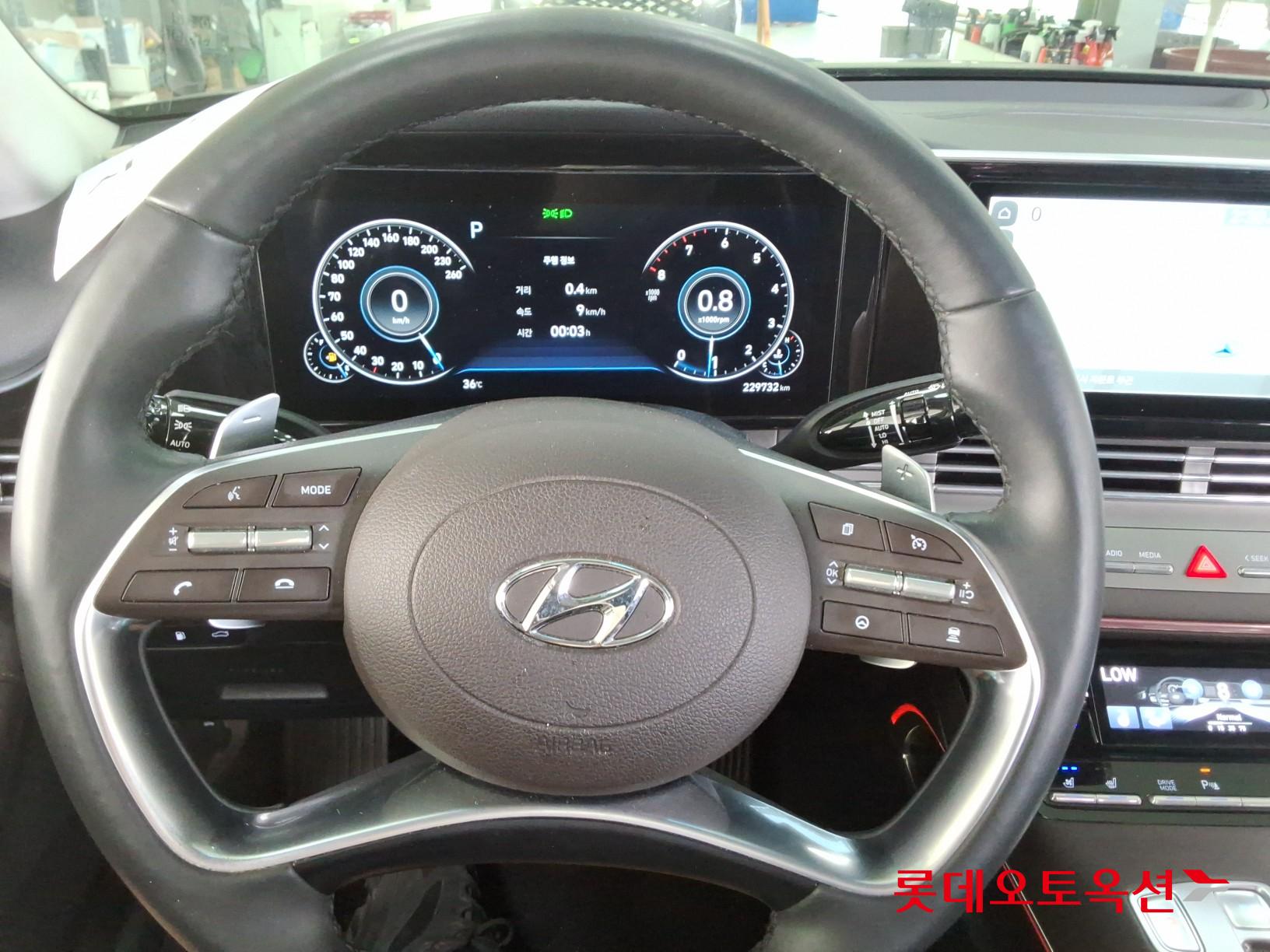 2022 - hyundai grandeur