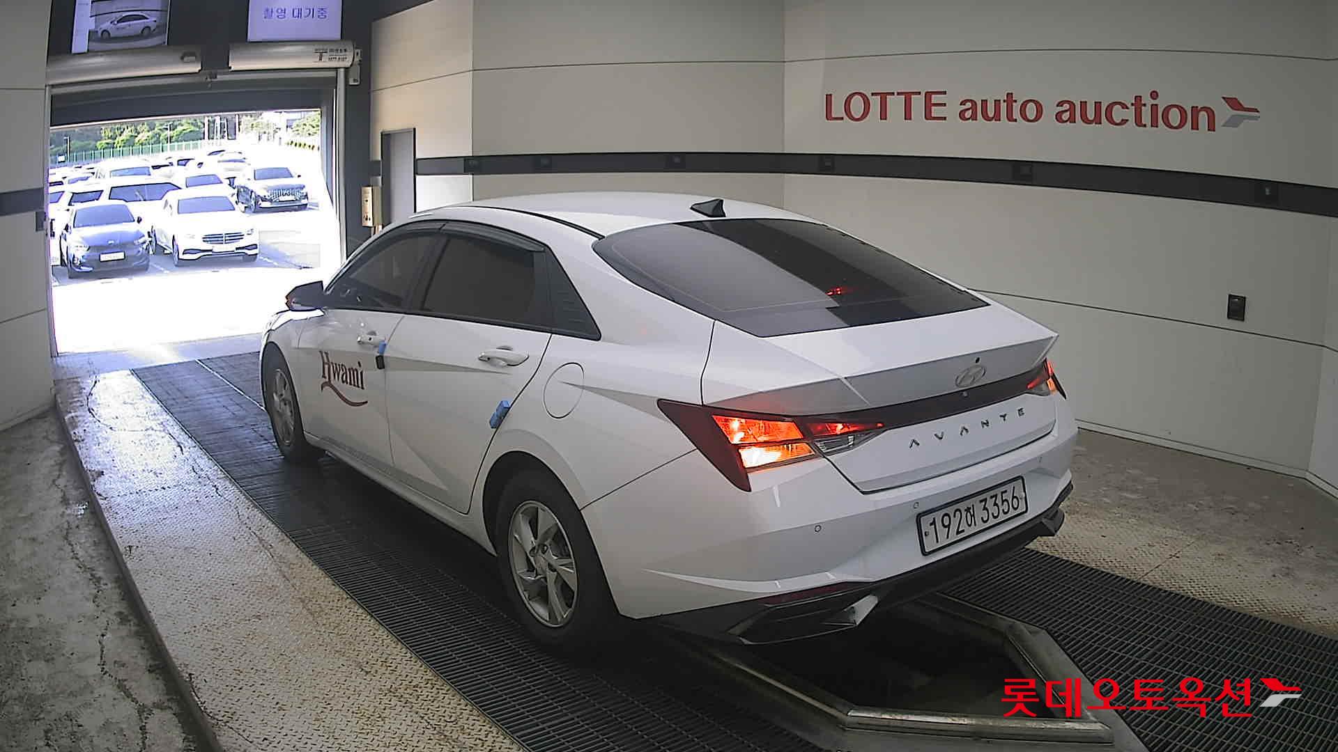 هيونداي أفانتي 2023 SMART