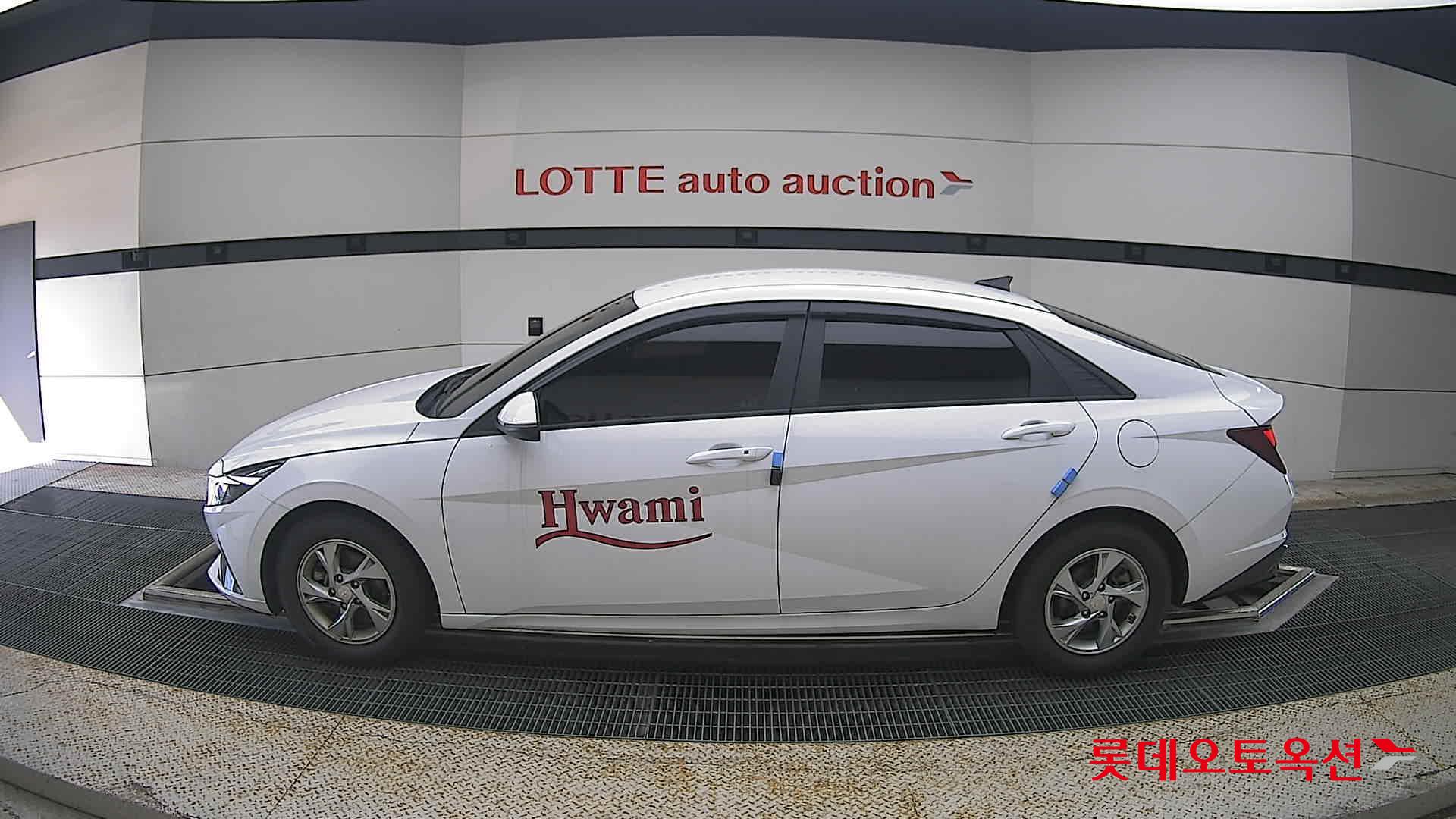 هيونداي أفانتي 2023 SMART