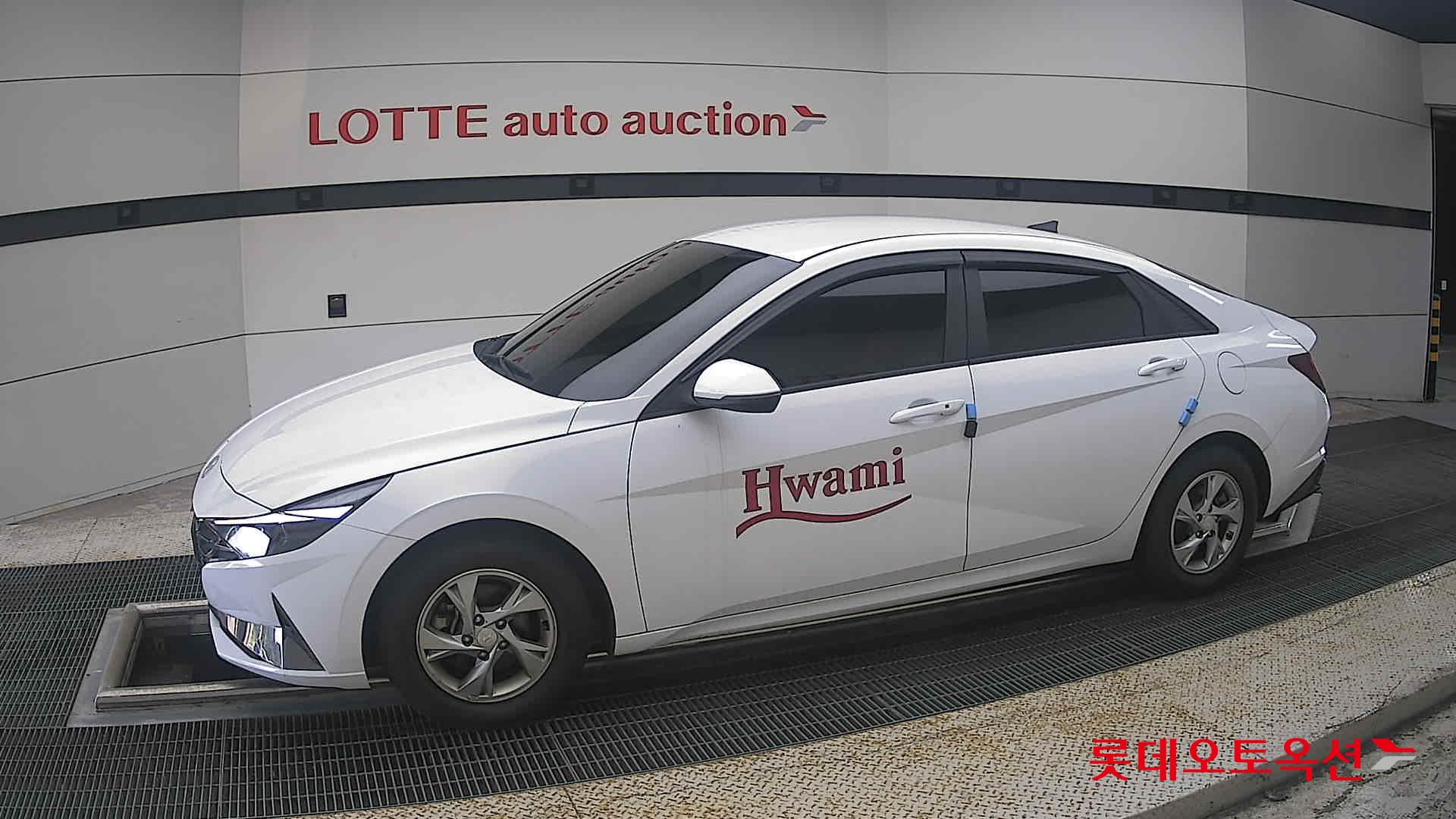 هيونداي أفانتي 2023 SMART