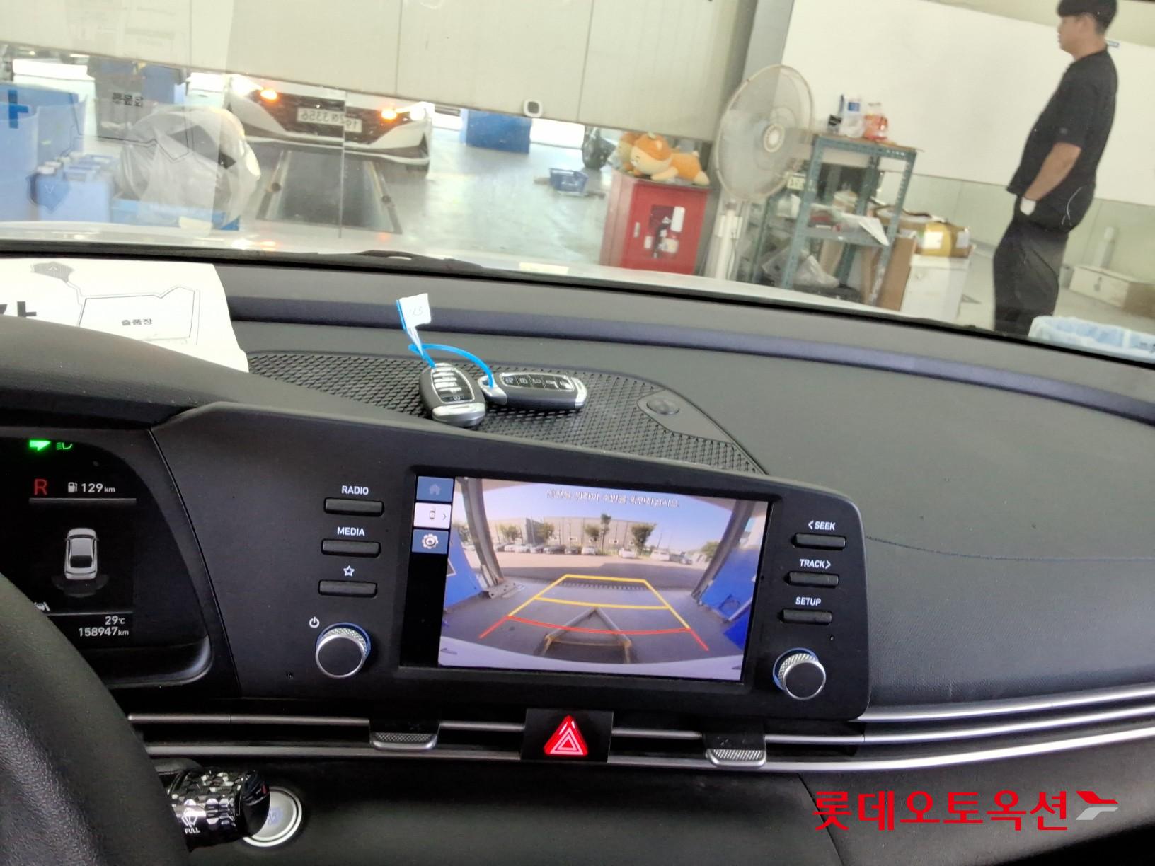 هيونداي أفانتي 2023 SMART