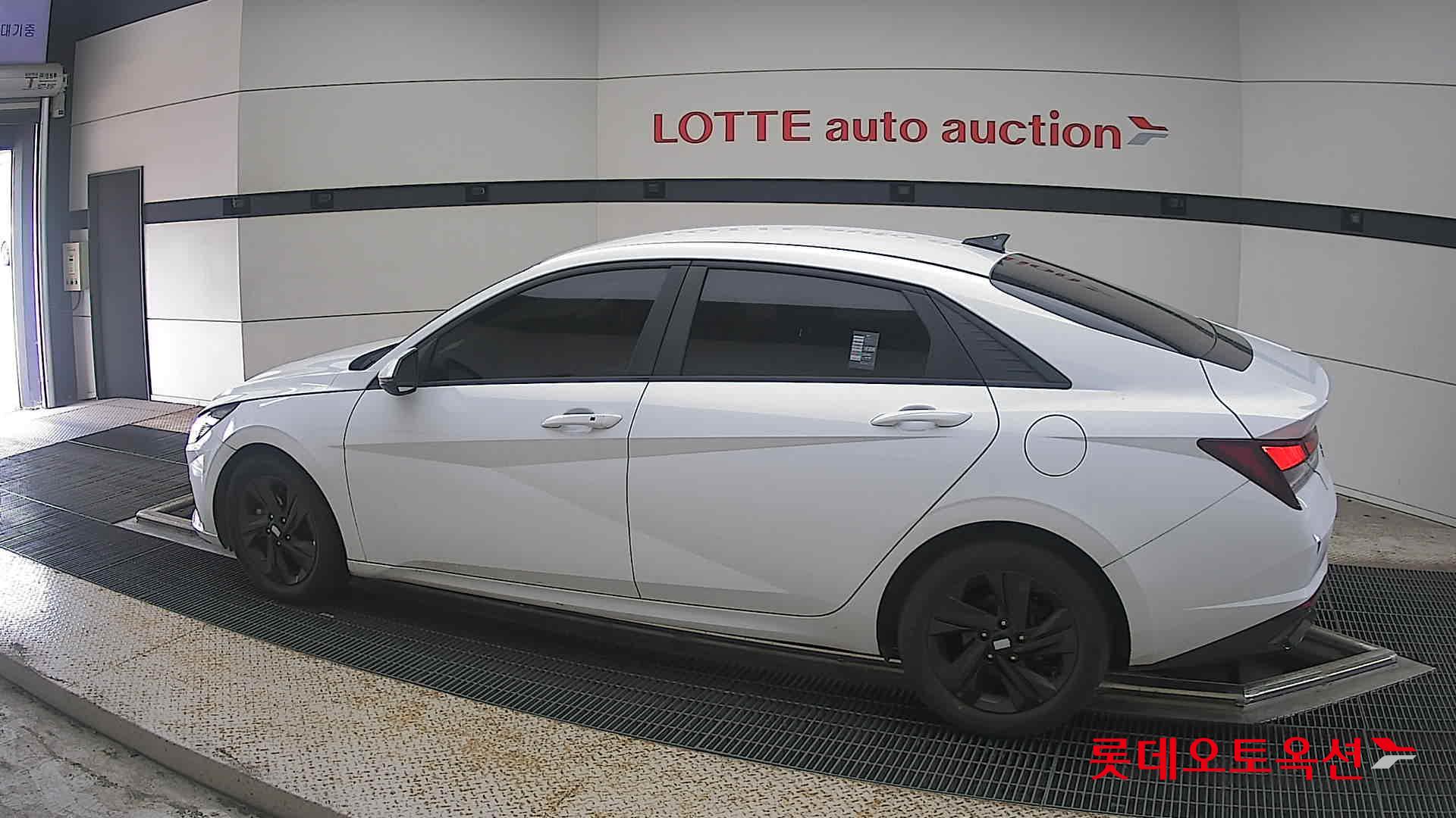 2023 - hyundai avante