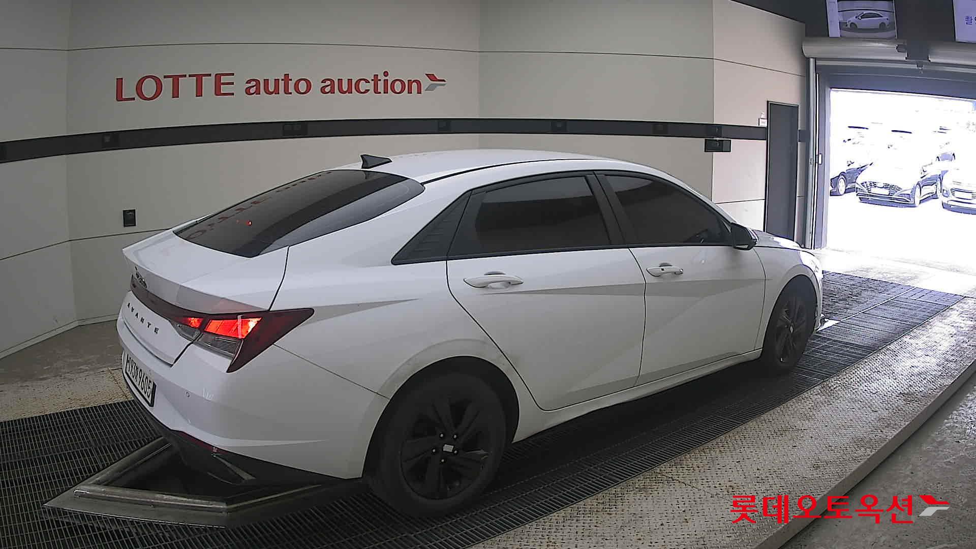 2023 - hyundai avante