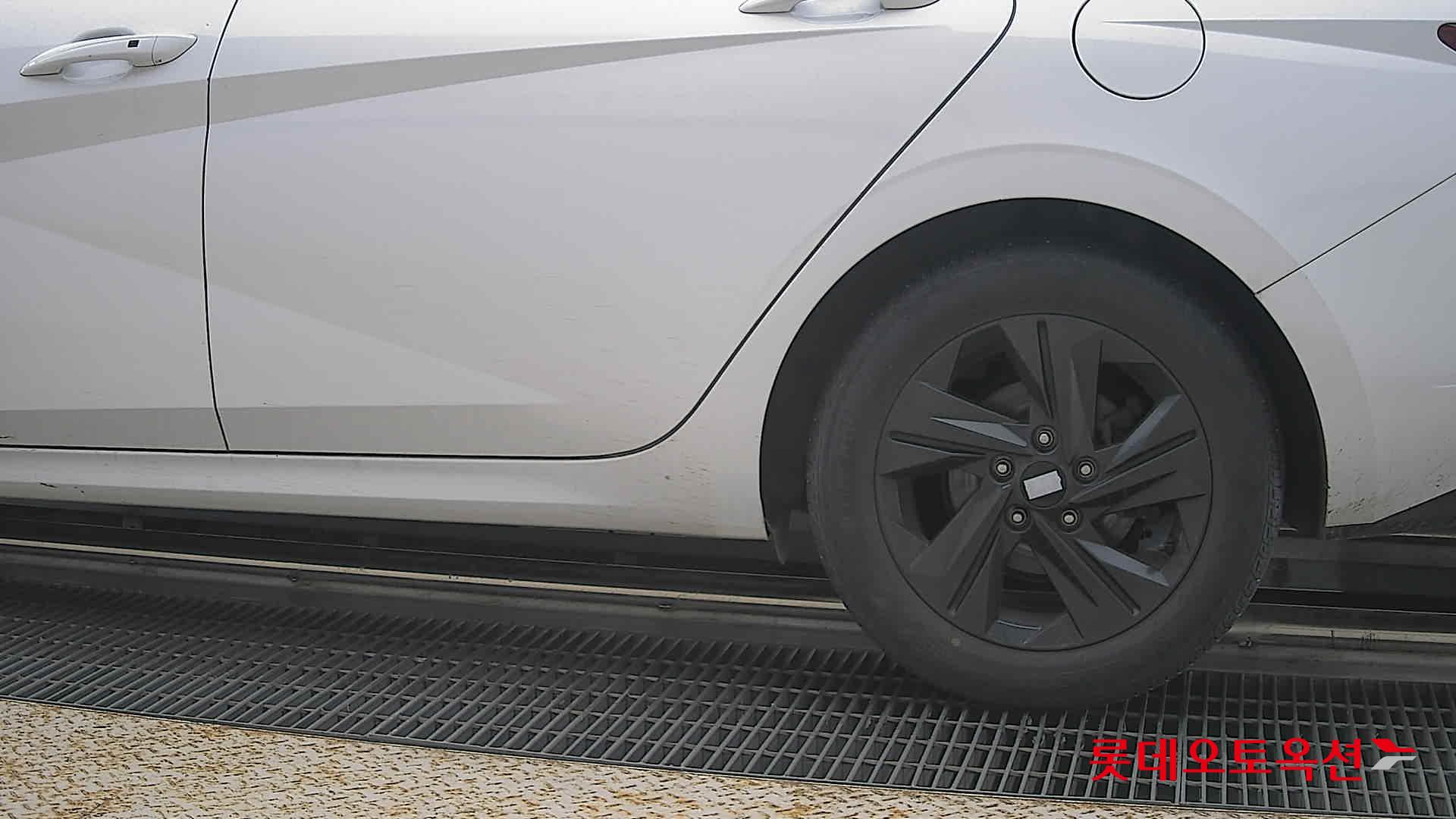 2023 - hyundai avante