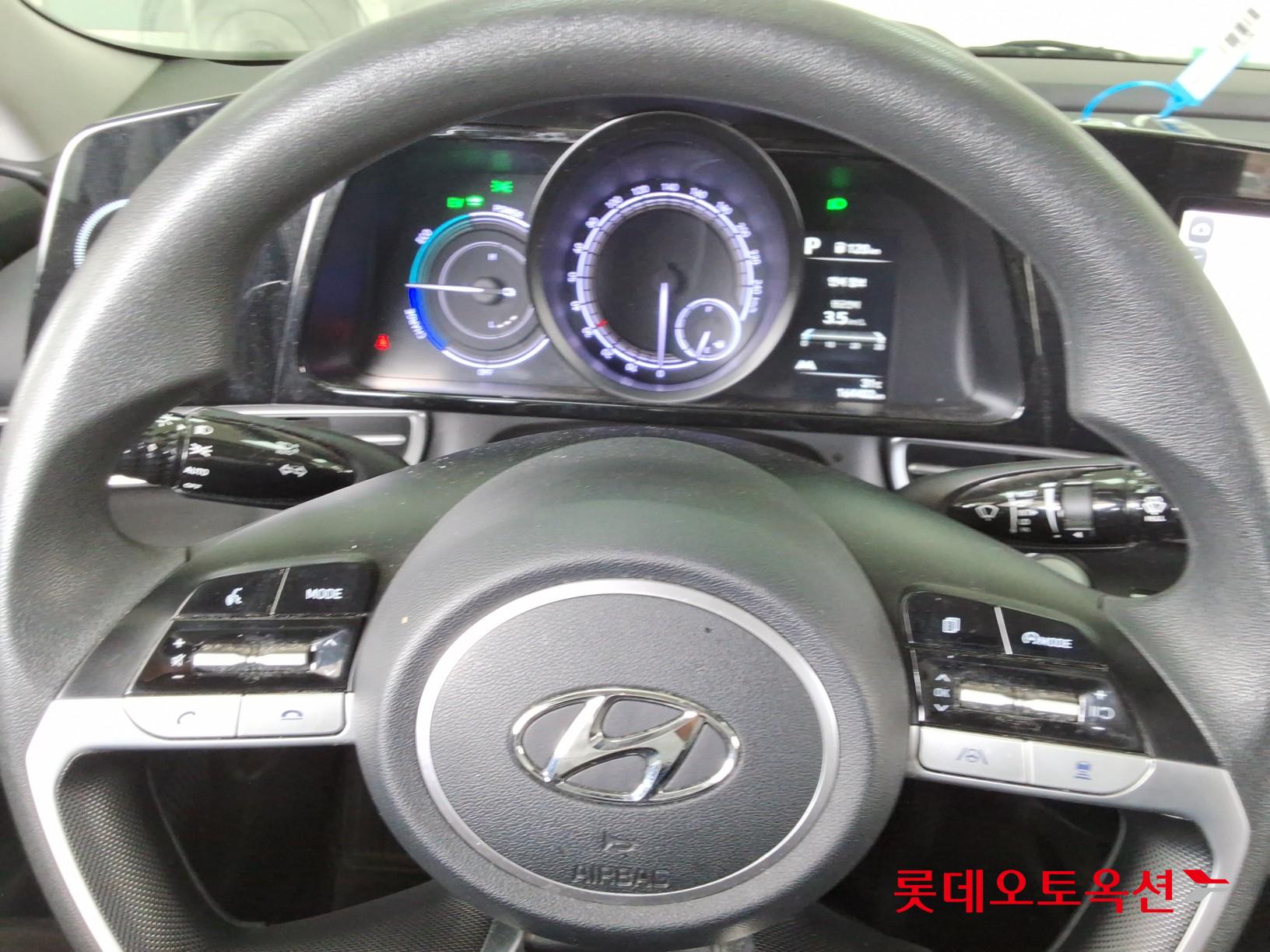 2023 - hyundai avante