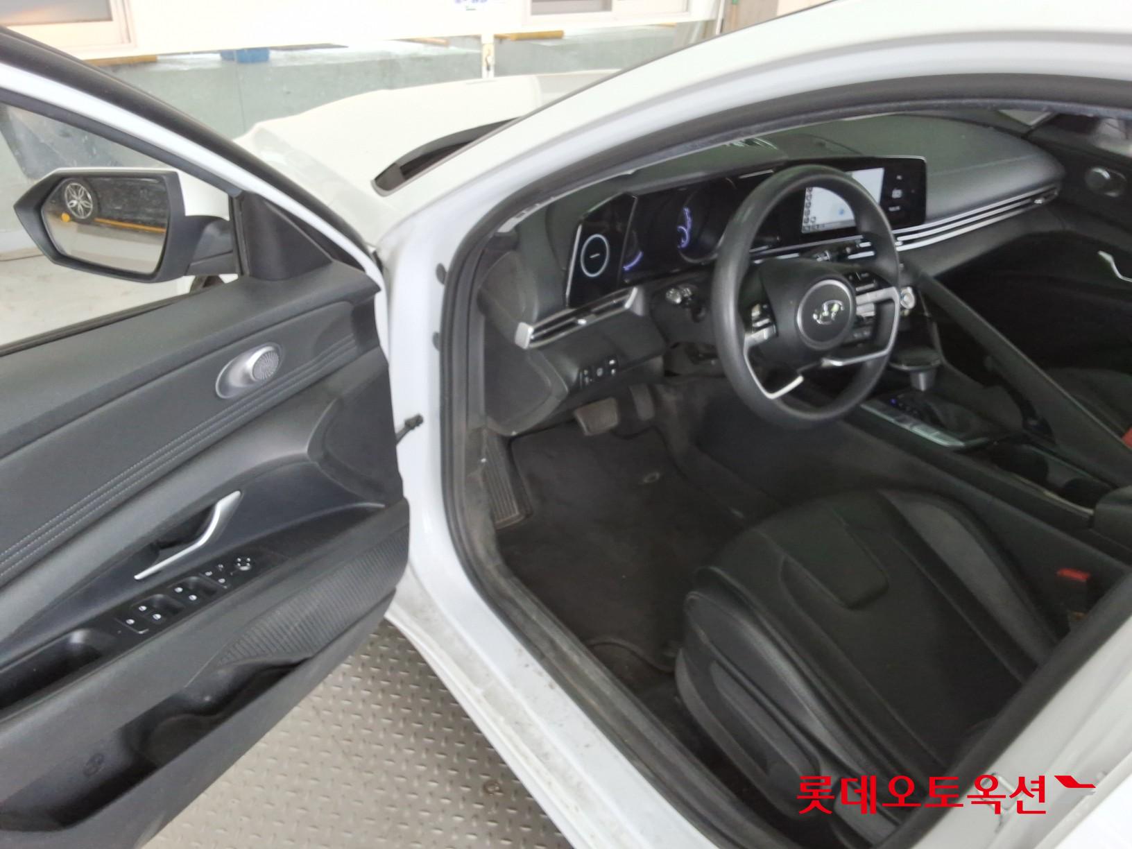 2023 - hyundai avante