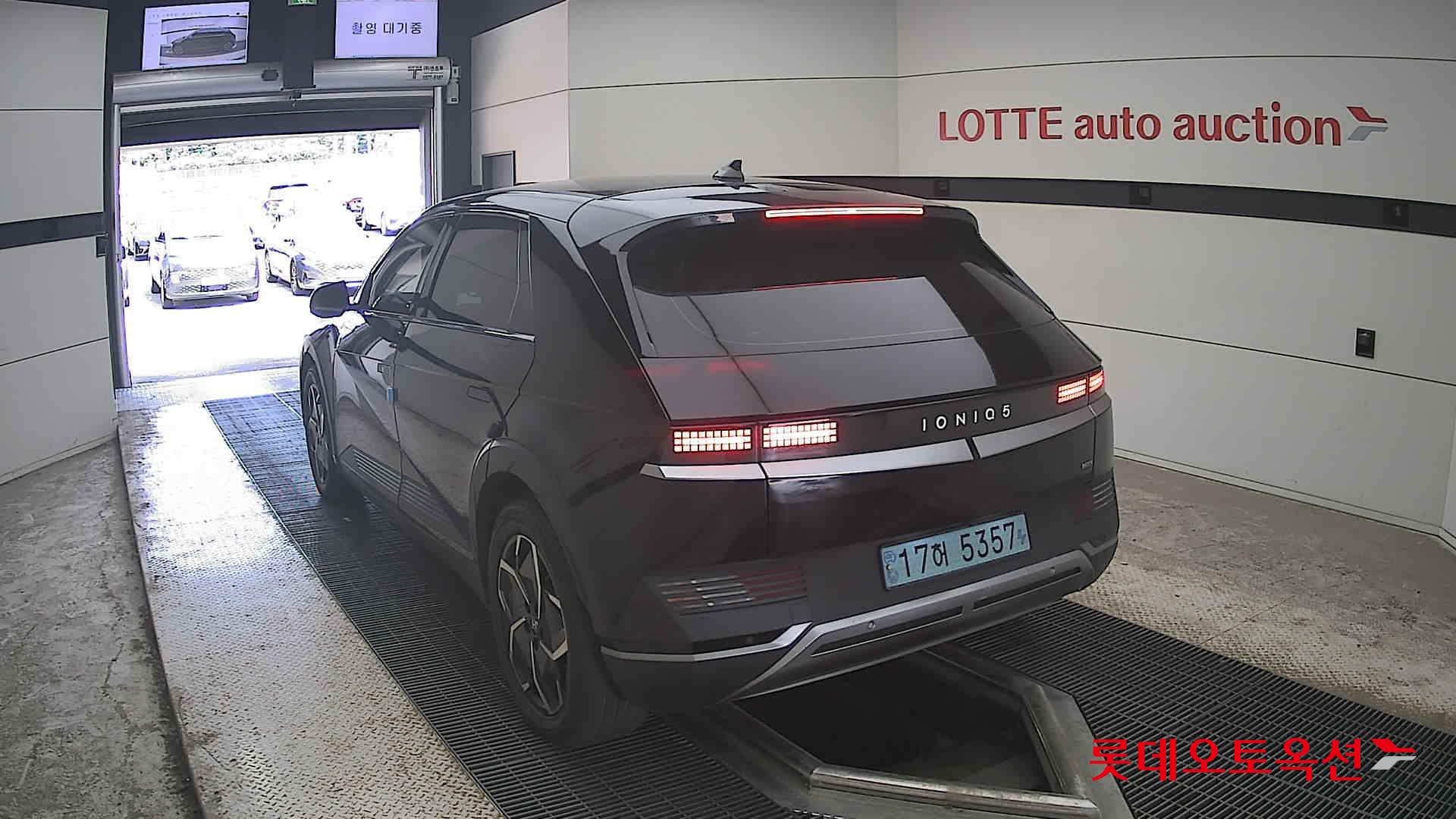 2022 - hyundai ioniq