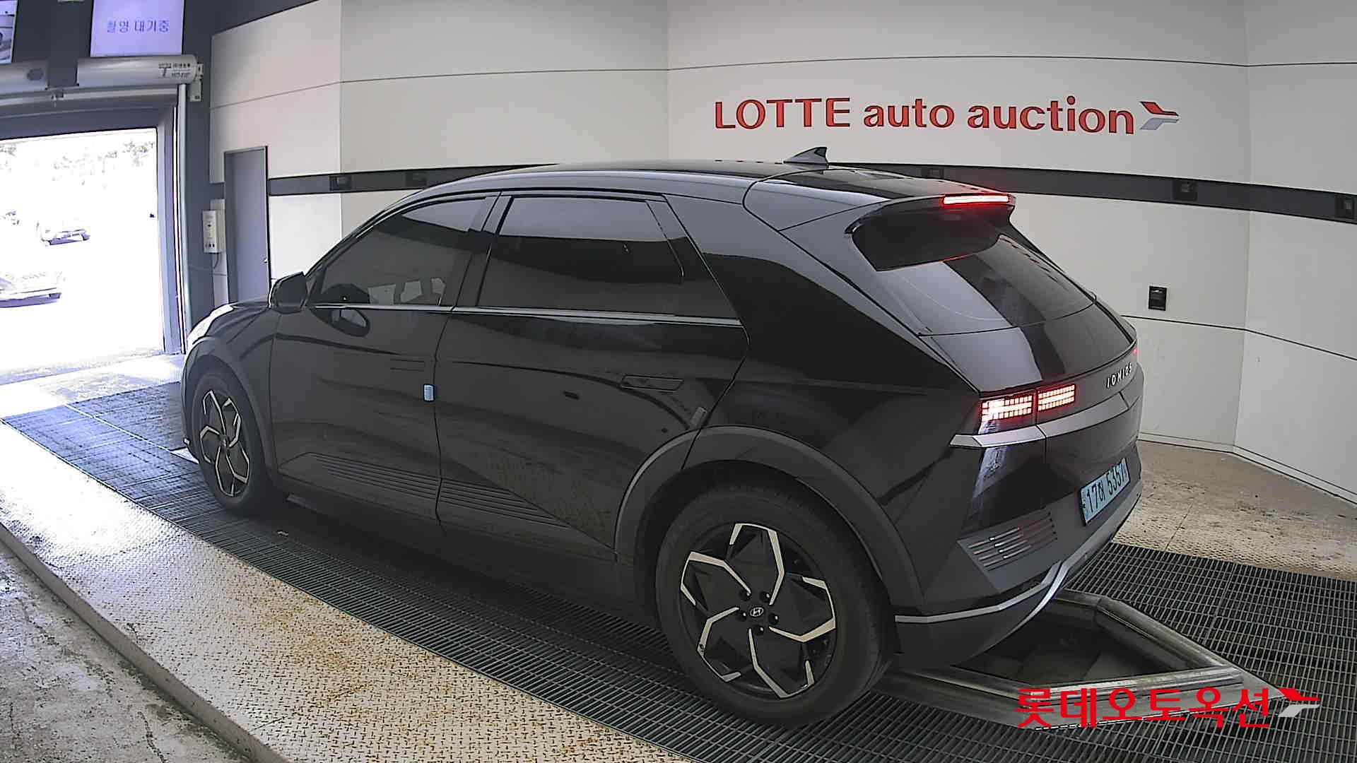 2022 - hyundai ioniq