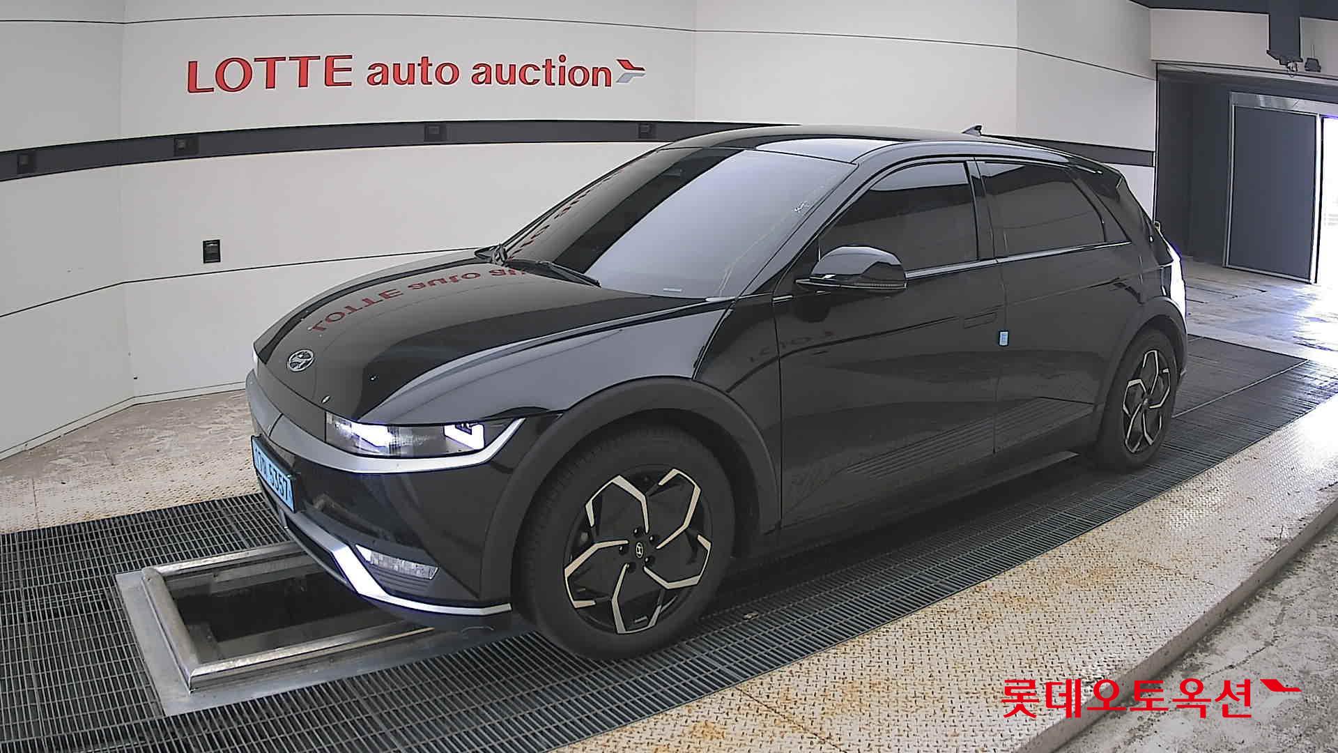 2022 - hyundai ioniq