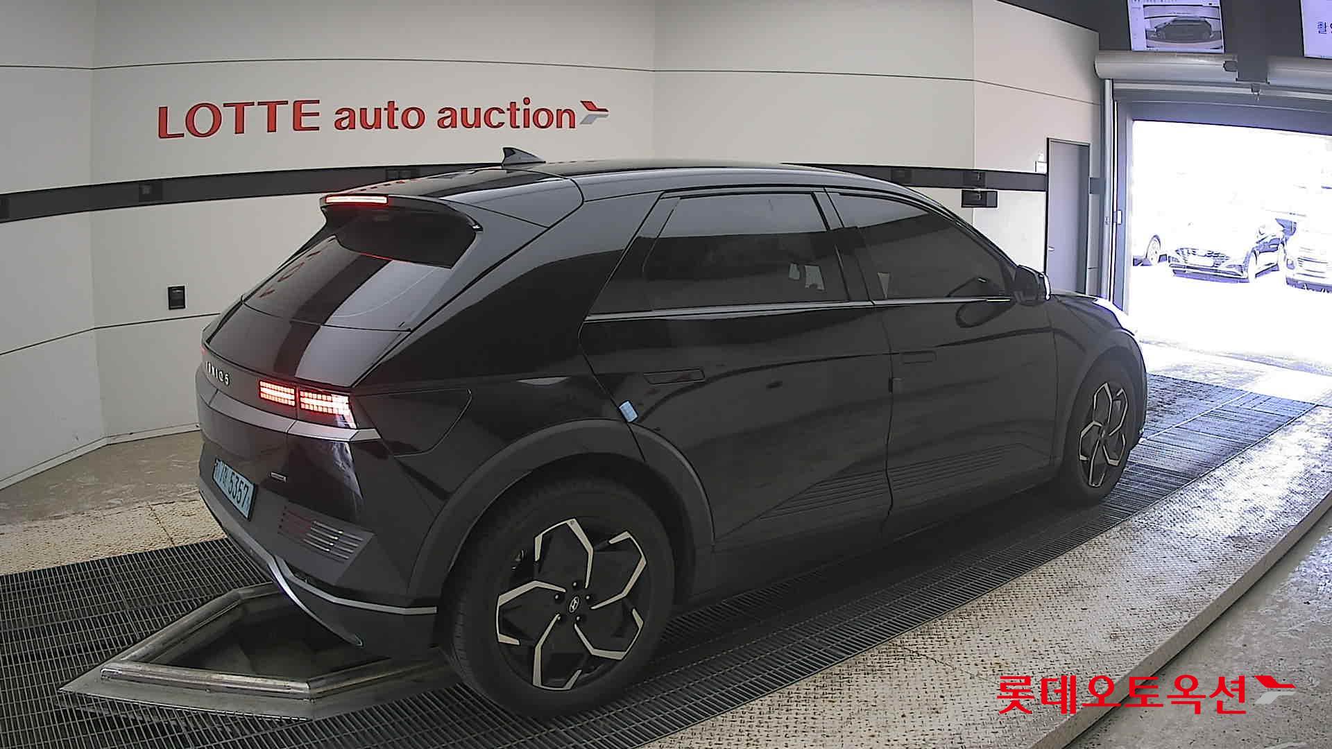 2022 - hyundai ioniq