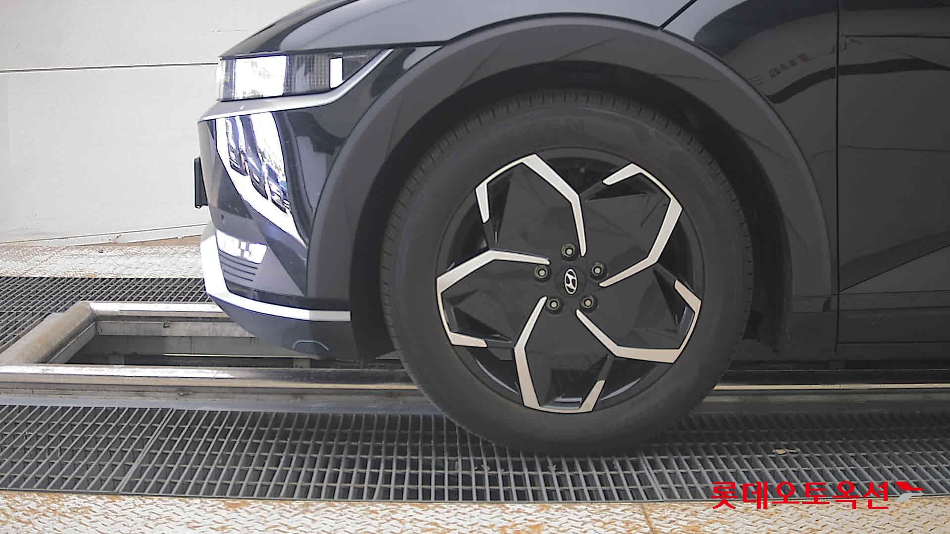 2022 - hyundai ioniq