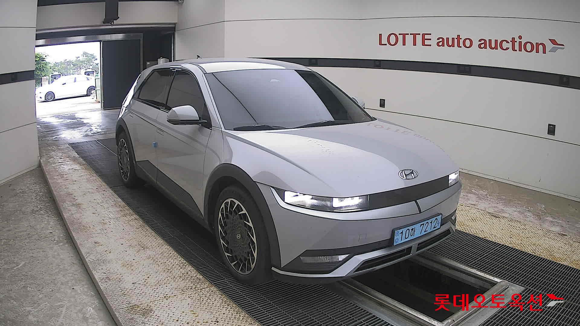 2023 - hyundai ioniq