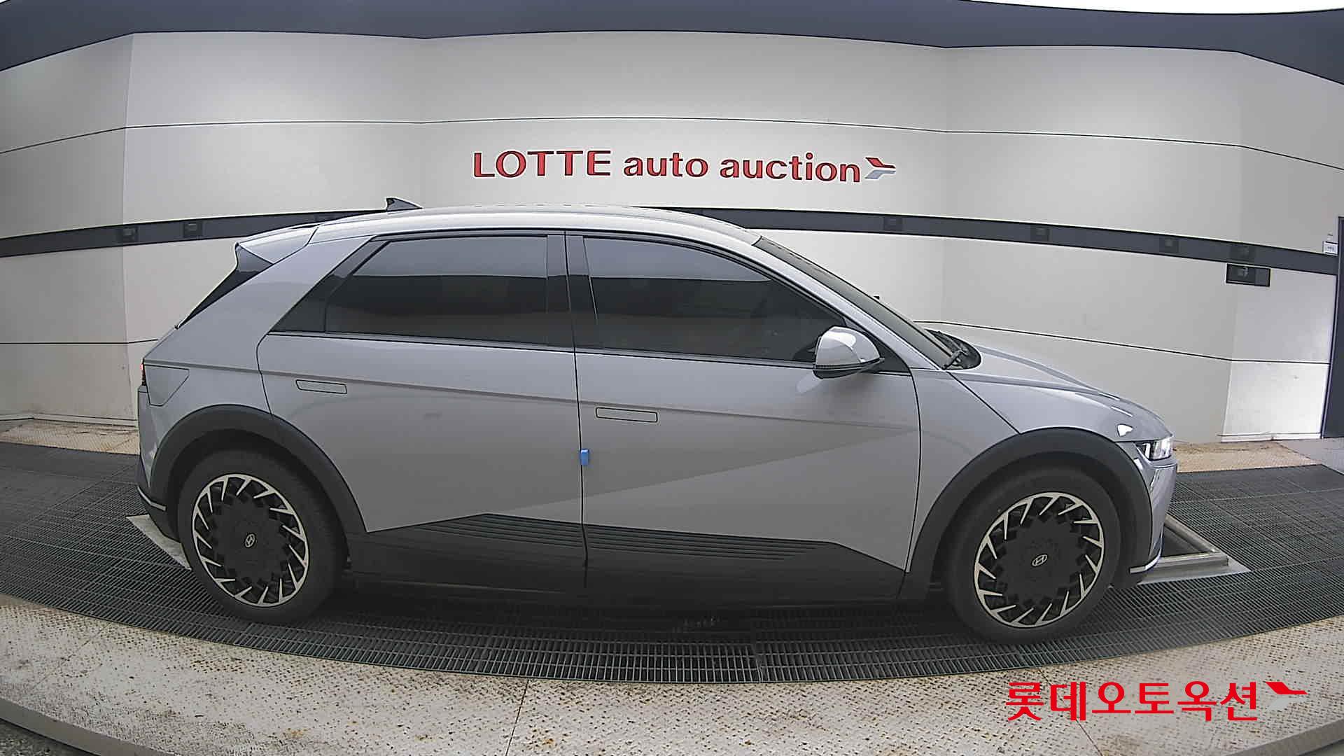 2023 - hyundai ioniq