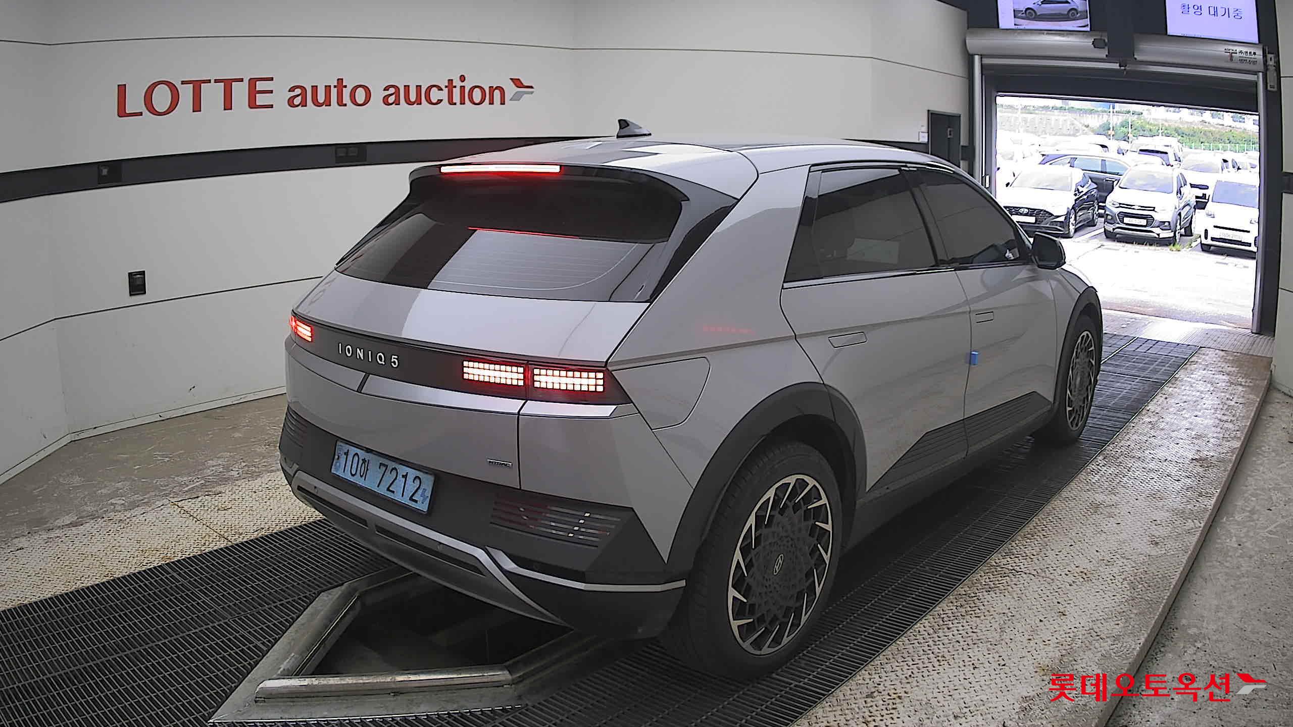 2023 - hyundai ioniq