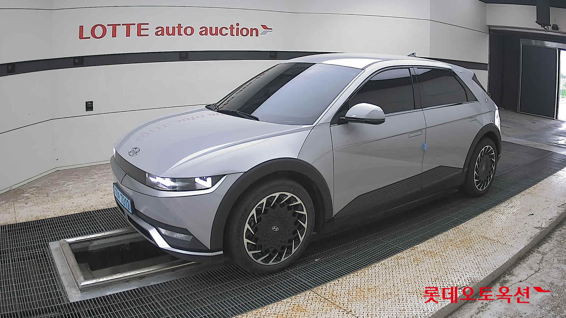 2023 - hyundai ioniq