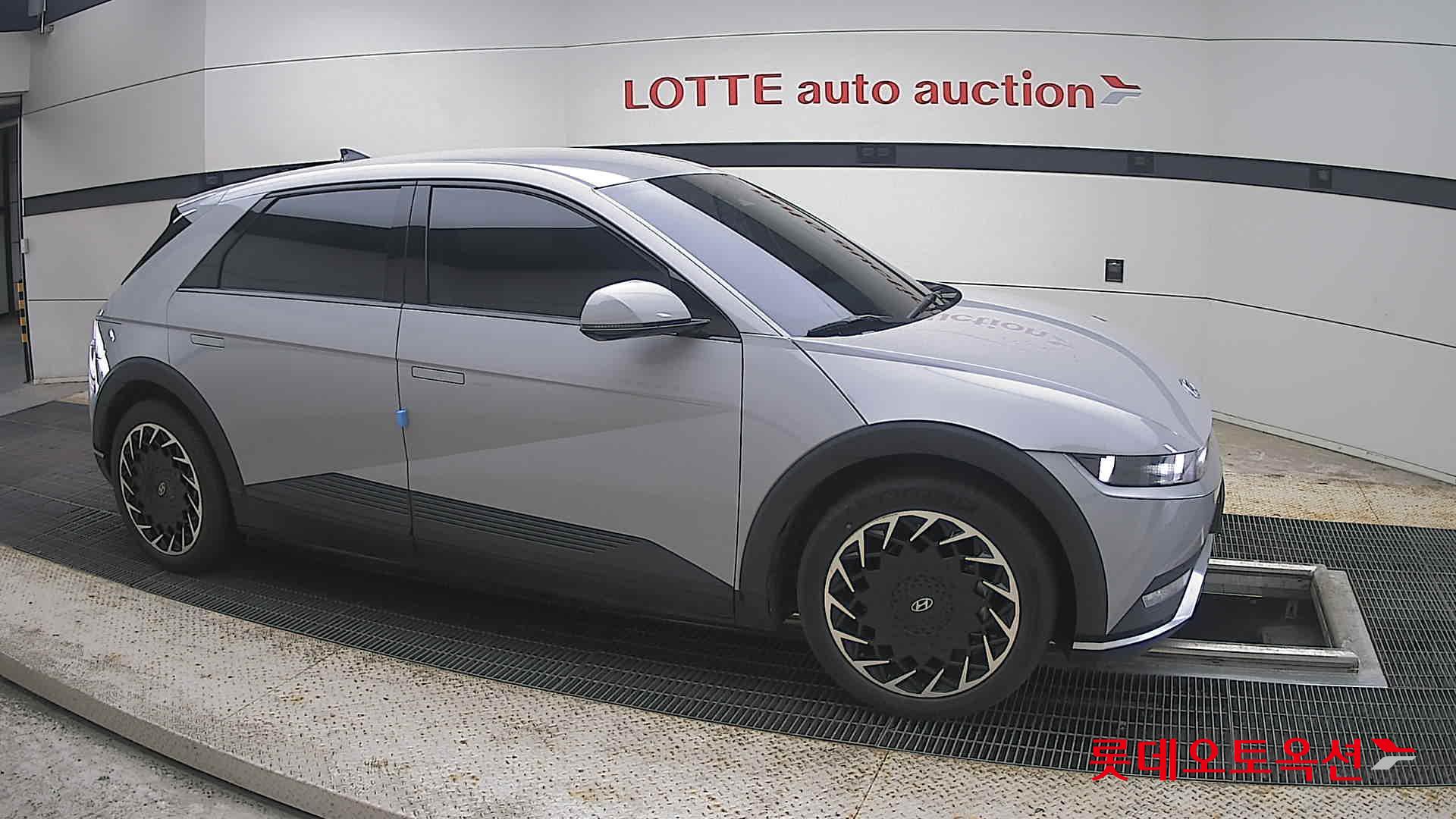 2023 - hyundai ioniq