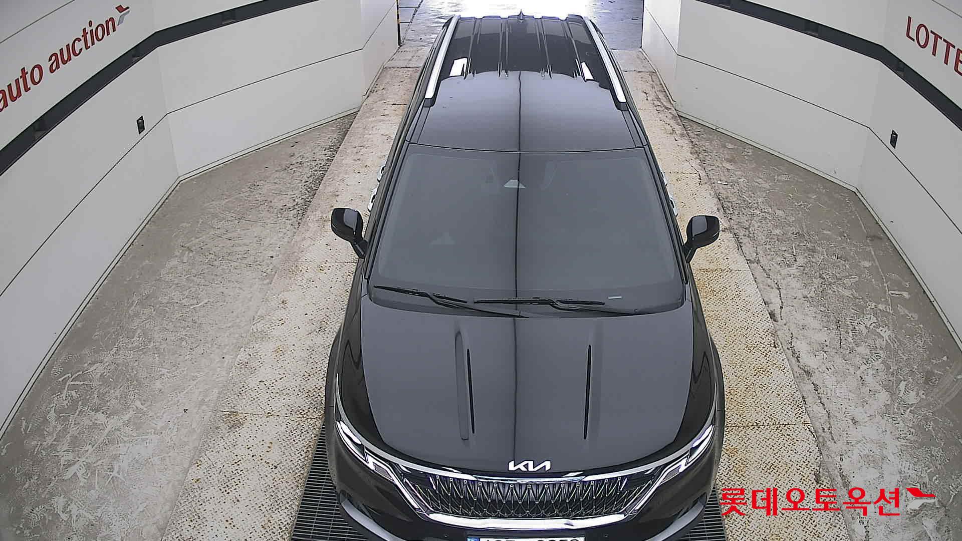 2022 - kia carnival