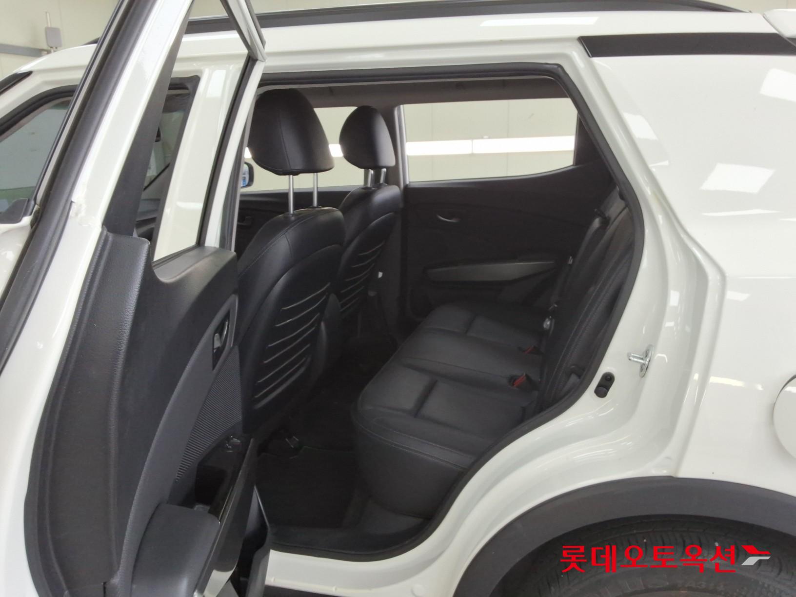 2025 - ssangyong tivoli