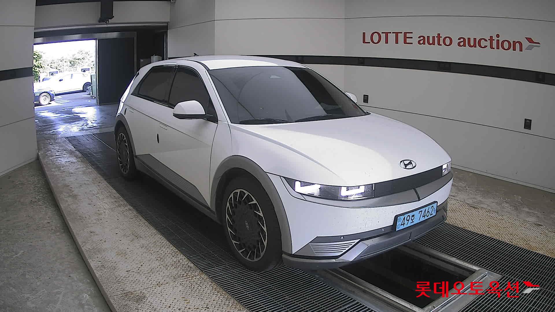 2022 - hyundai ioniq
