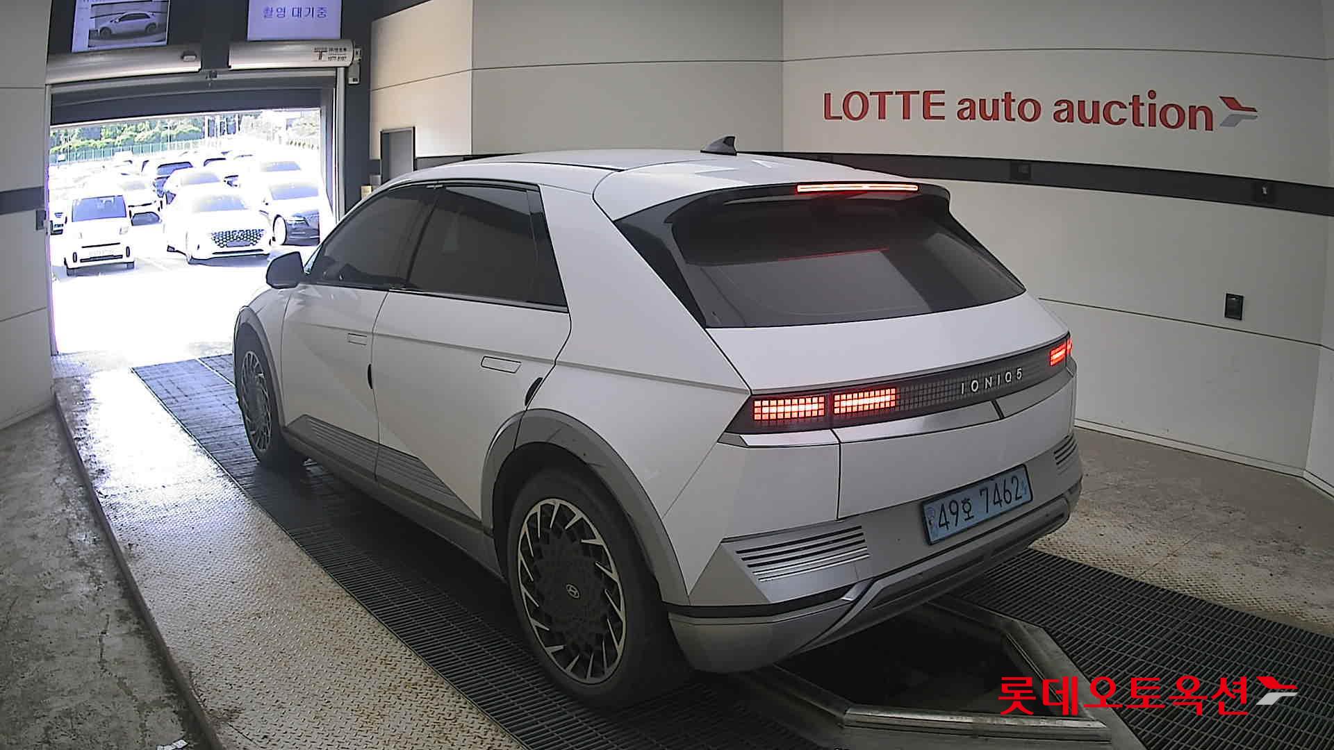 2022 - hyundai ioniq