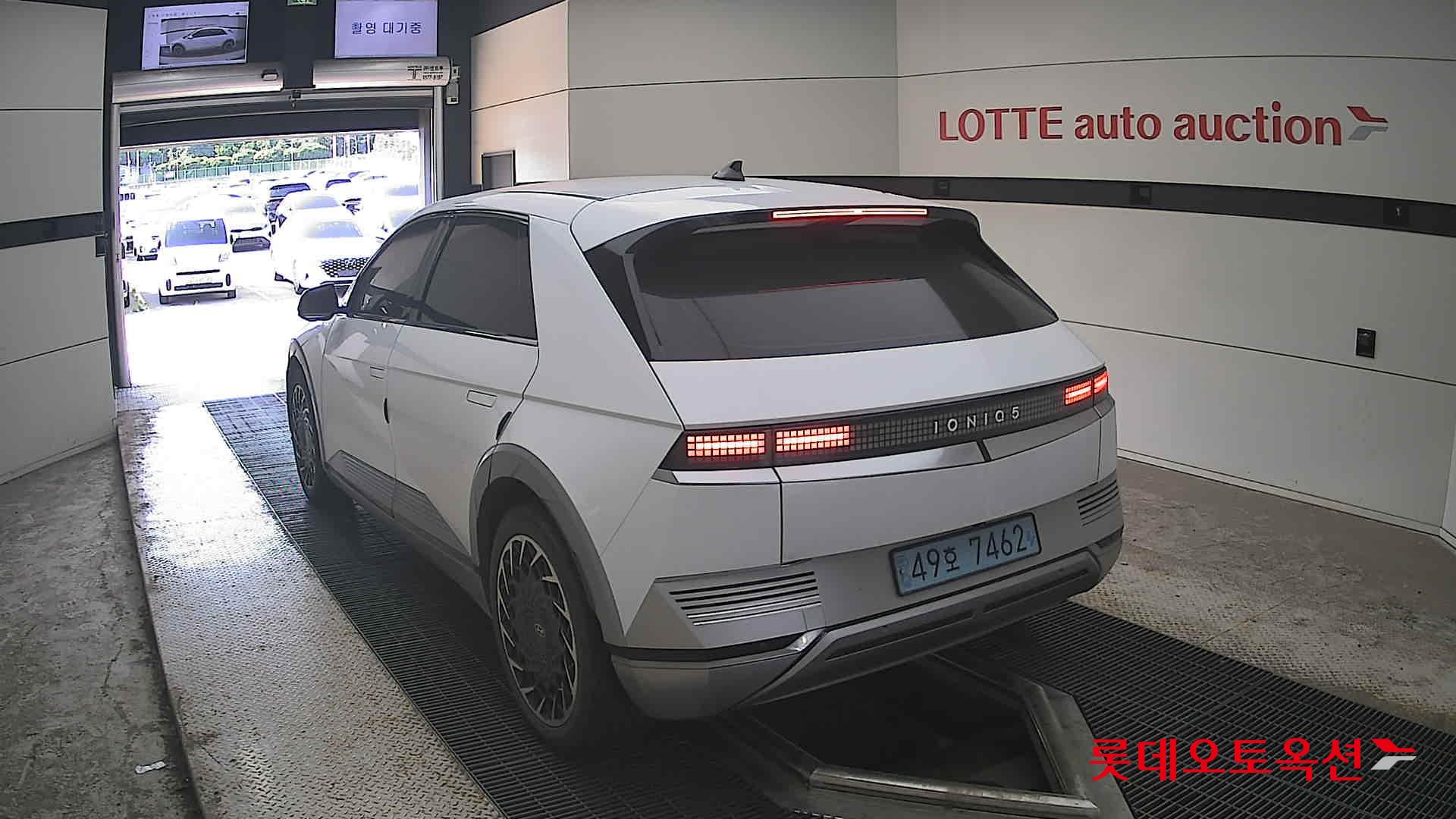 2022 - hyundai ioniq