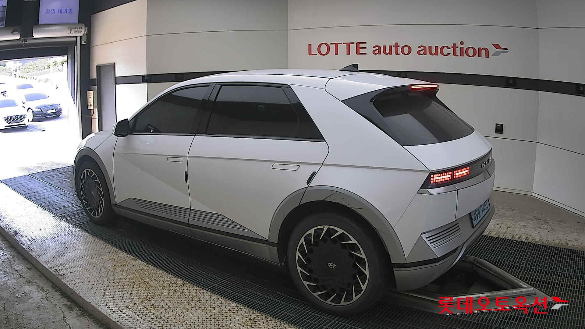 2022 - hyundai ioniq