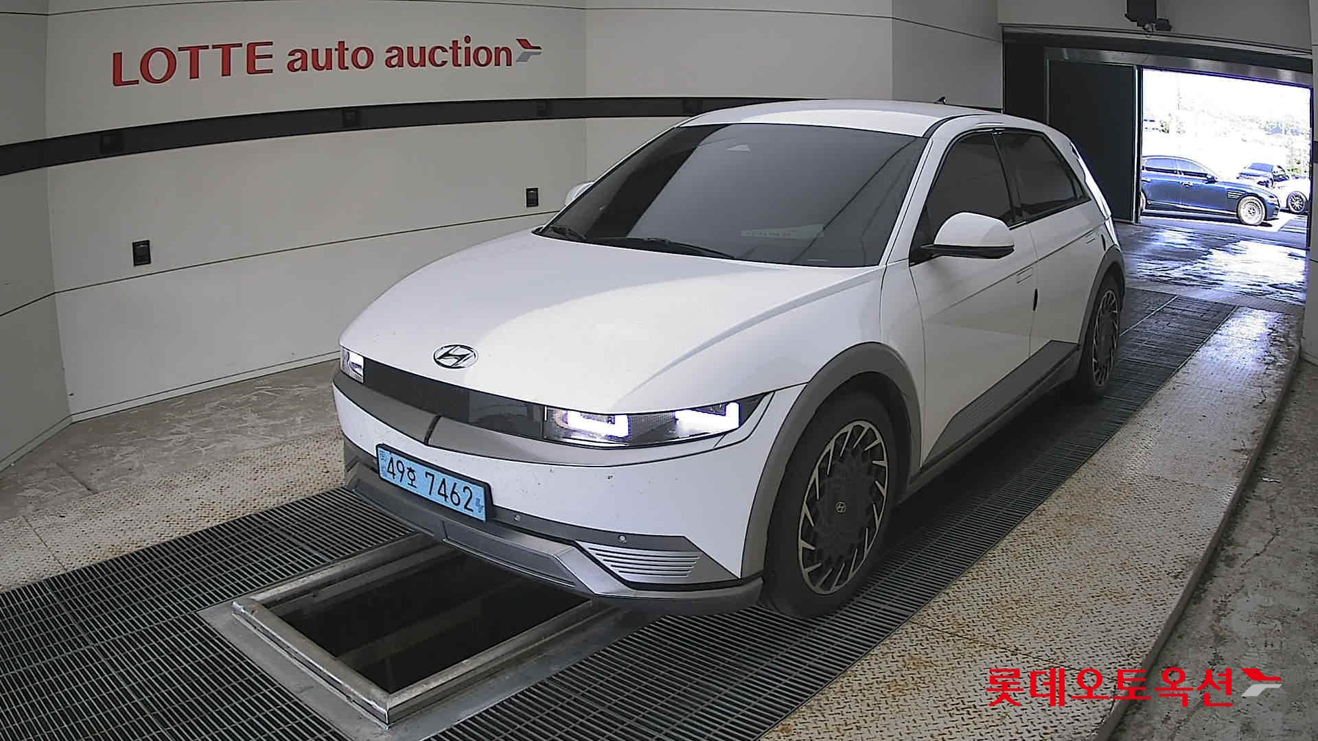2022 - hyundai ioniq
