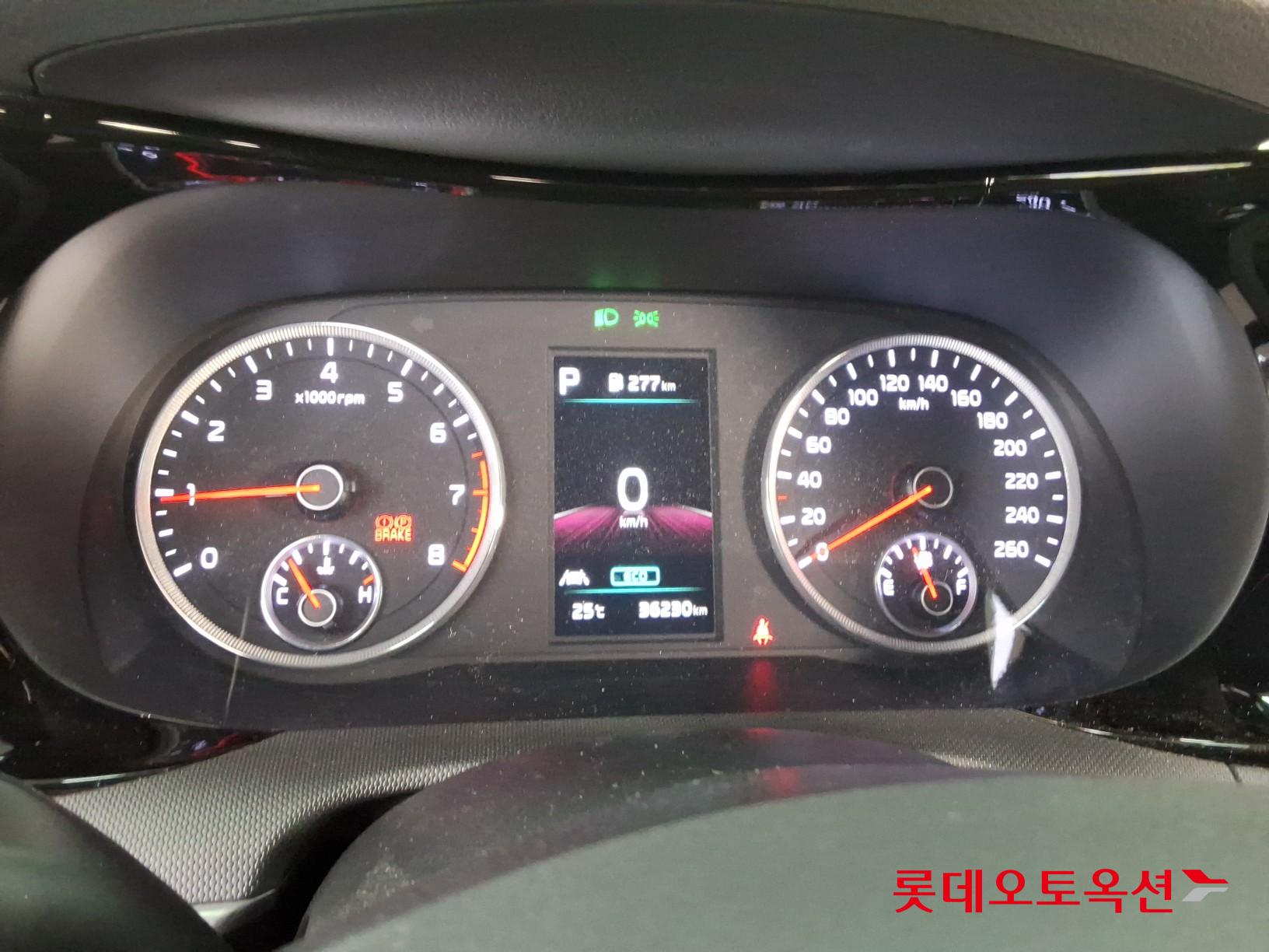2022 - kia k5