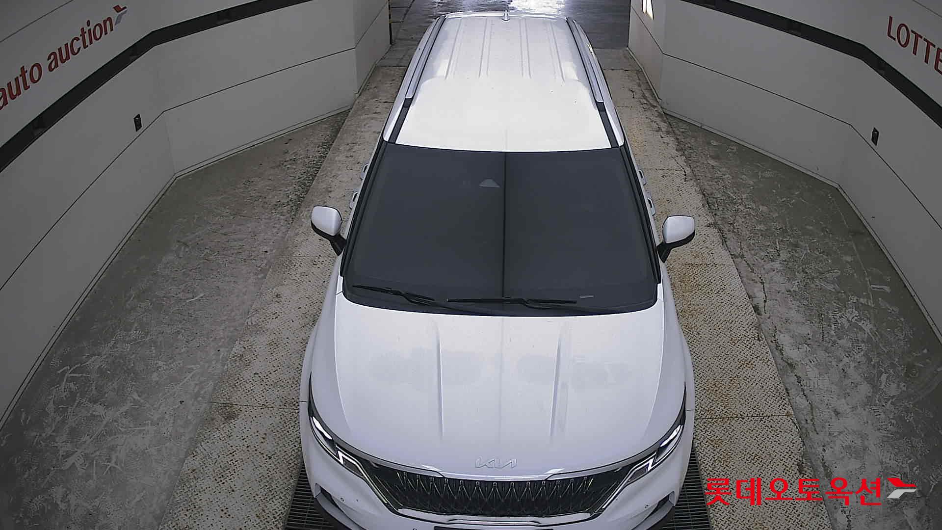 2023 - kia carnival