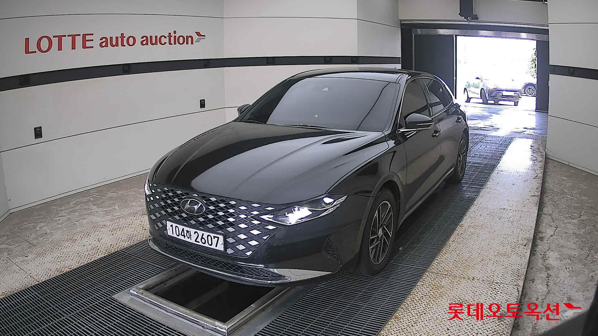 2020 - hyundai grandeur
