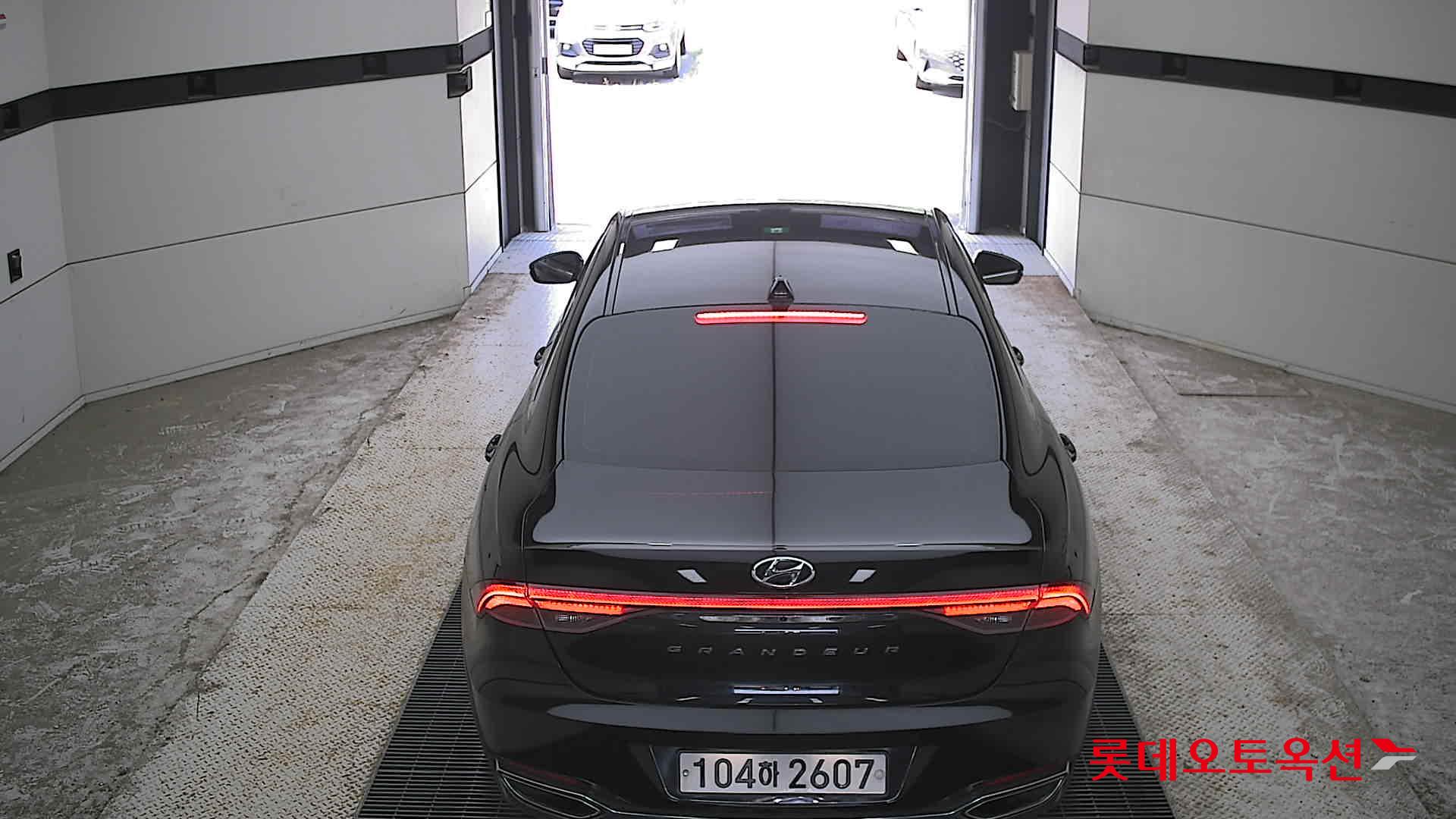 2020 - hyundai grandeur