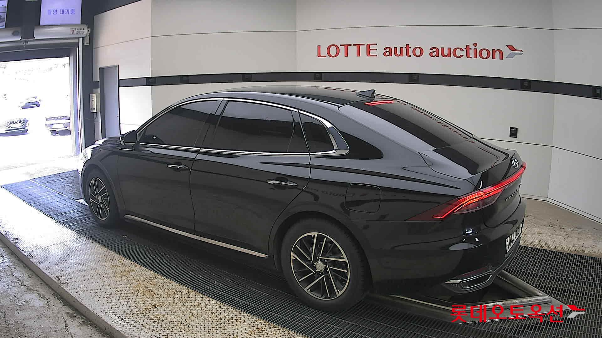 2020 - hyundai grandeur