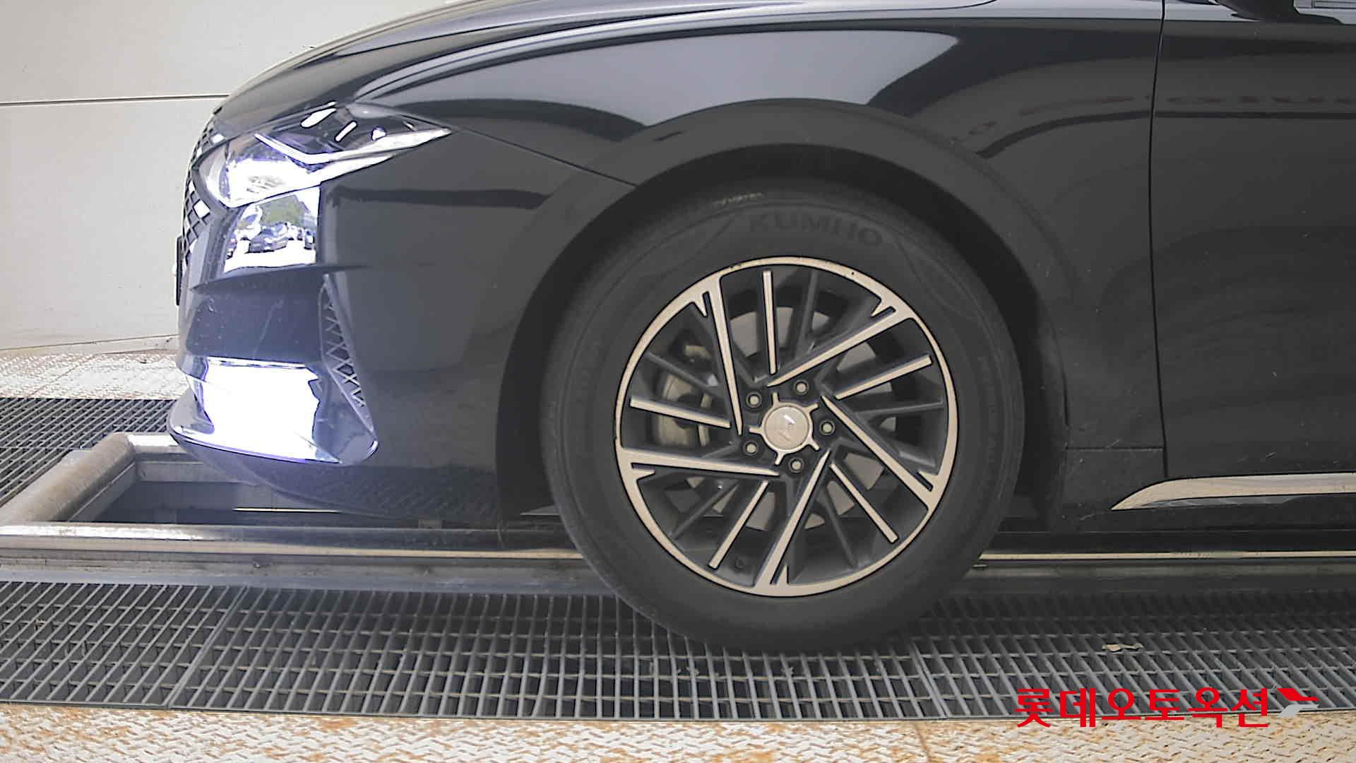 2020 - hyundai grandeur
