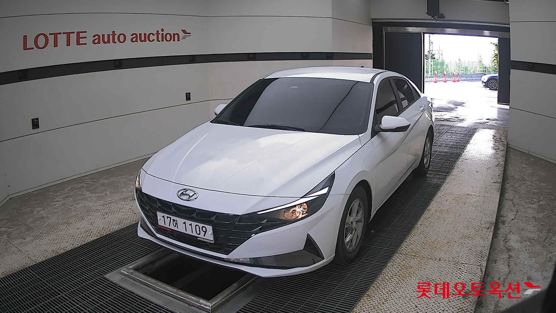 2021 - hyundai avante