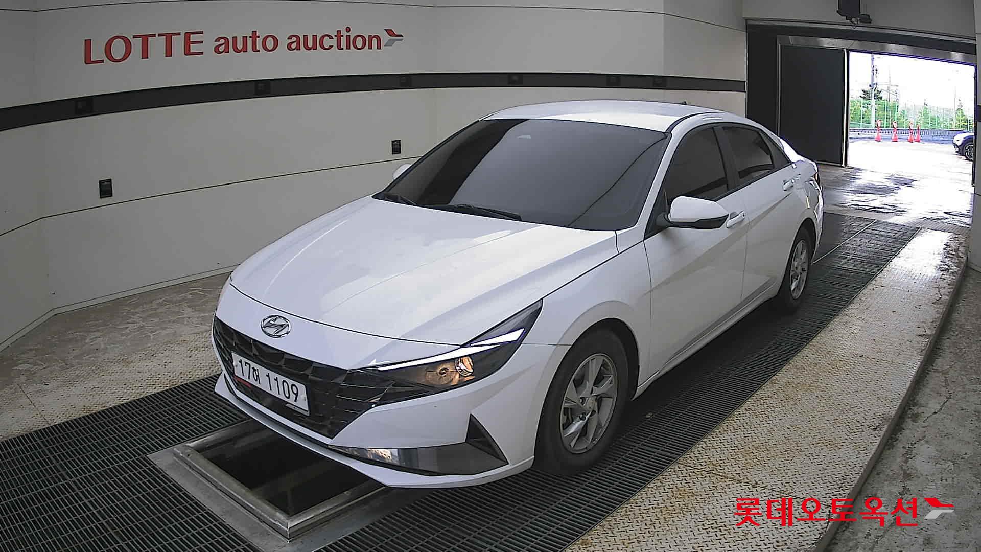 2021 - hyundai avante