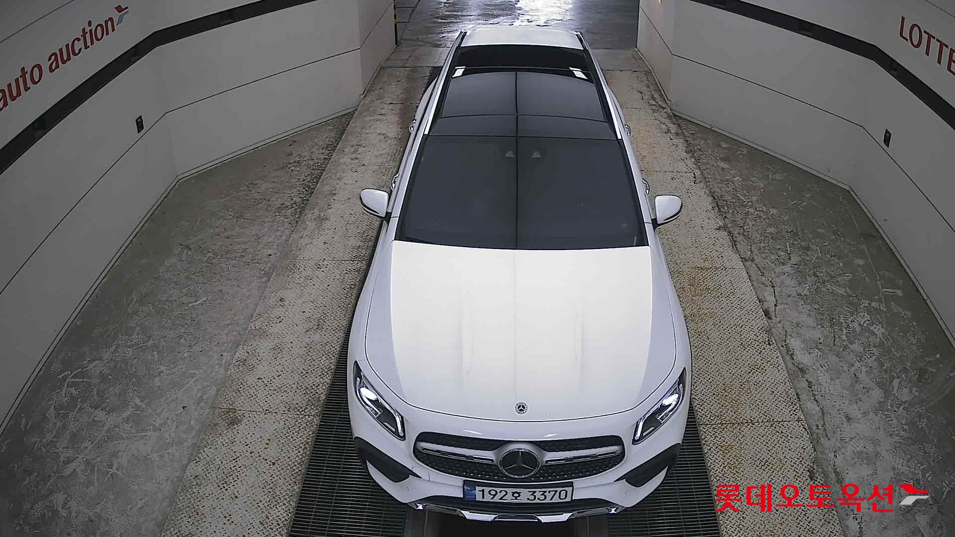 2022 - mercedes-benz glb 250