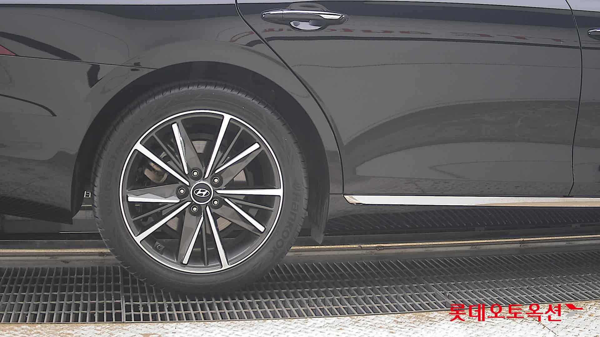 2022 - hyundai grandeur