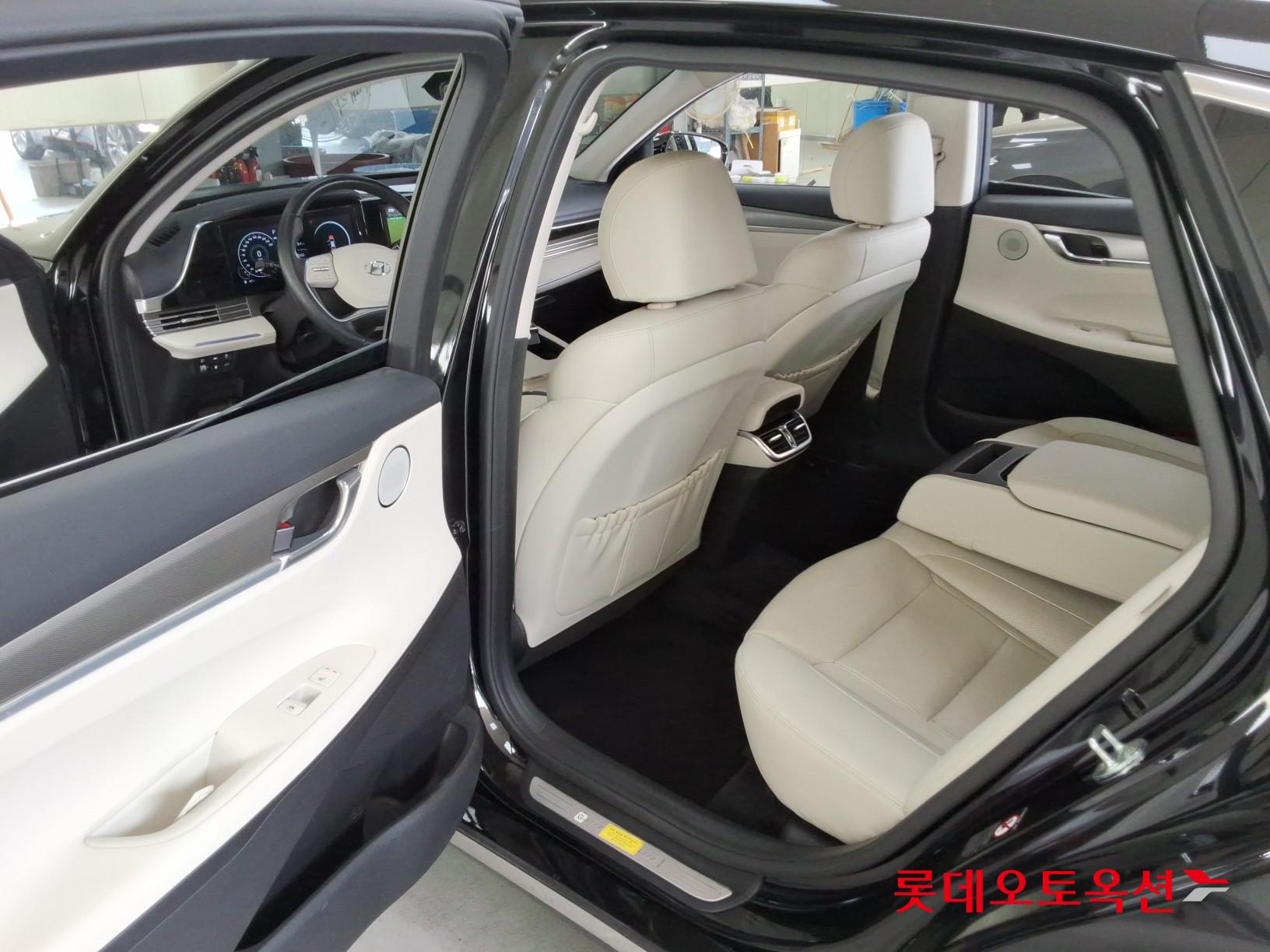 2022 - hyundai grandeur
