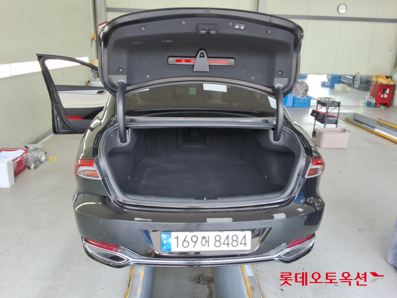 2022 - hyundai grandeur
