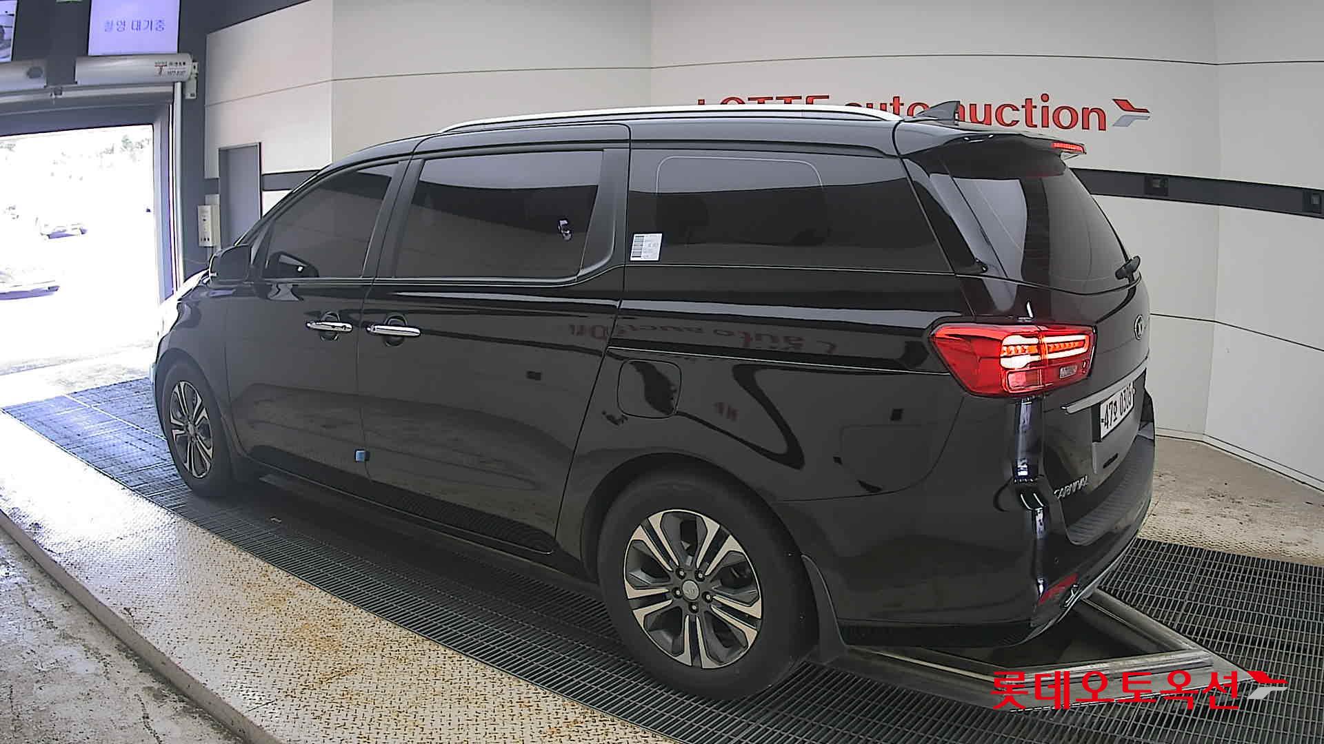 2019 - kia carnival