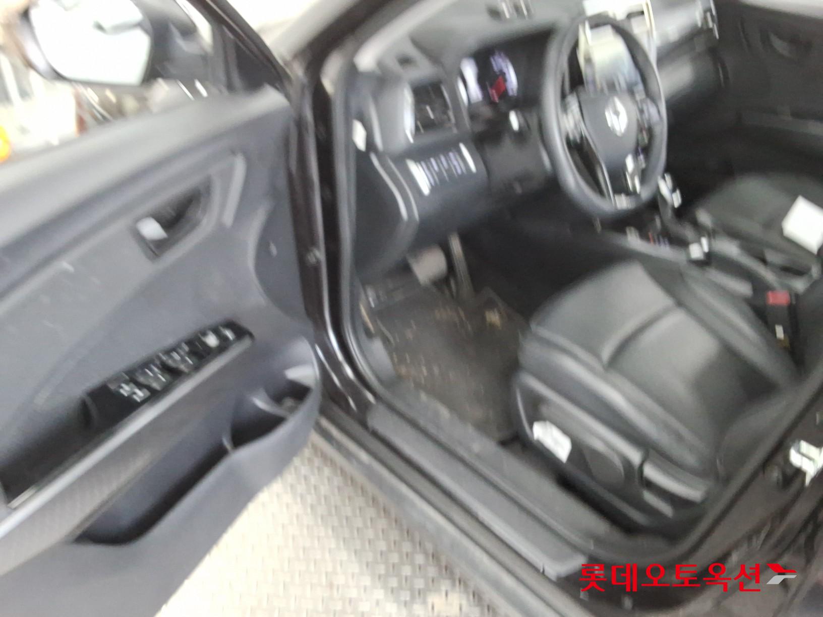 2021 - ssangyong tivoli