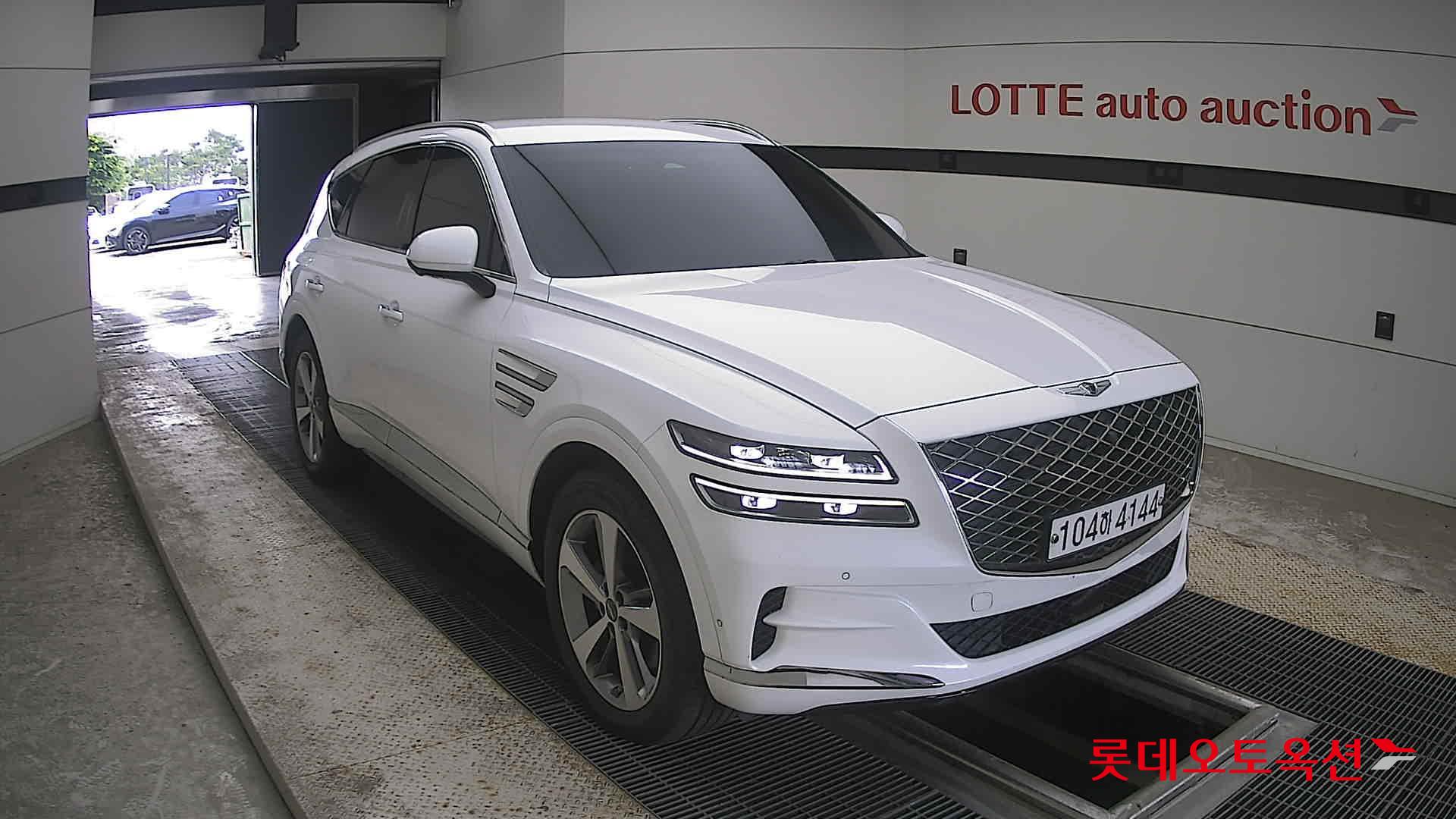 2020 - genesis gv80