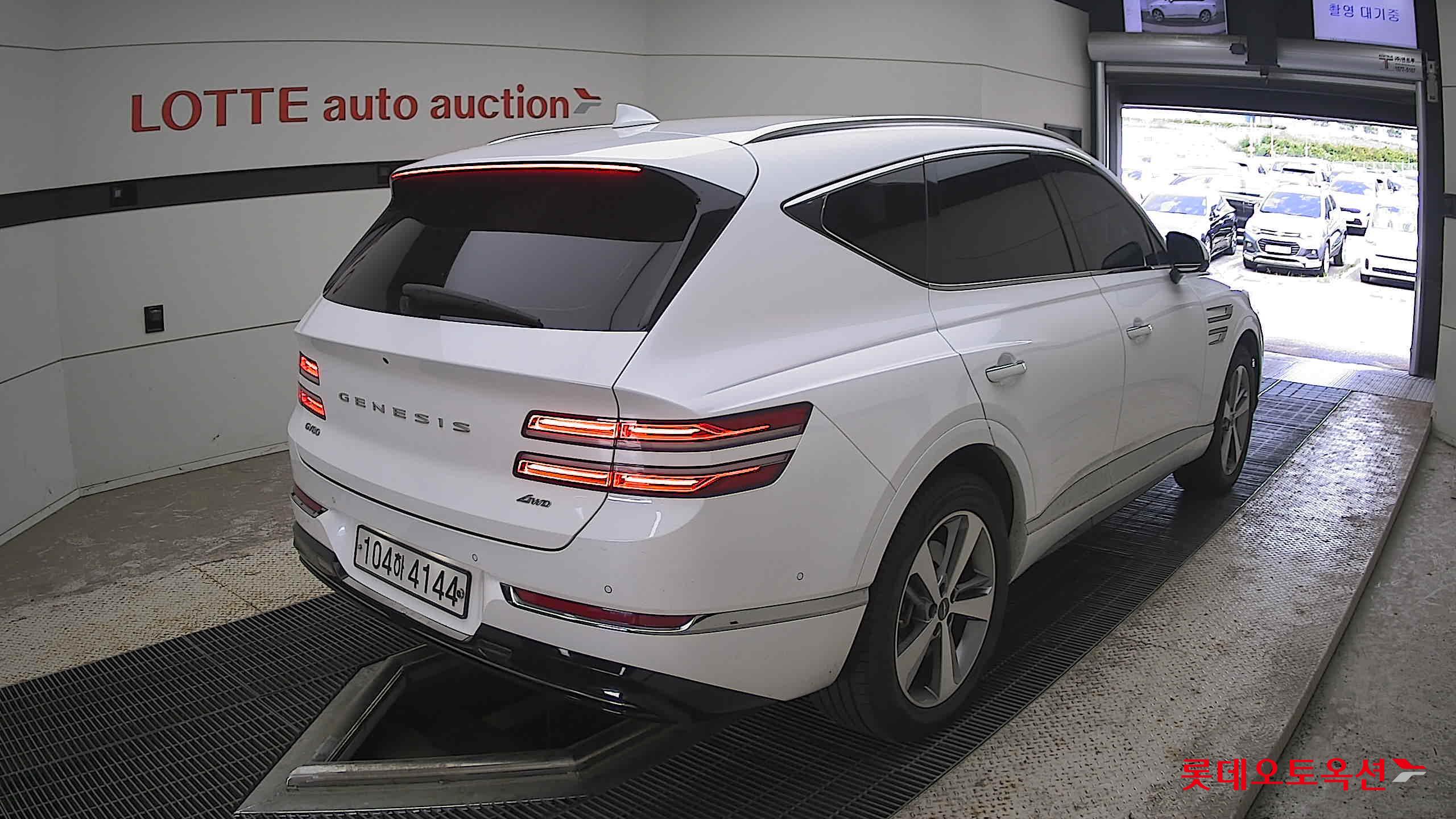 2020 - genesis gv80