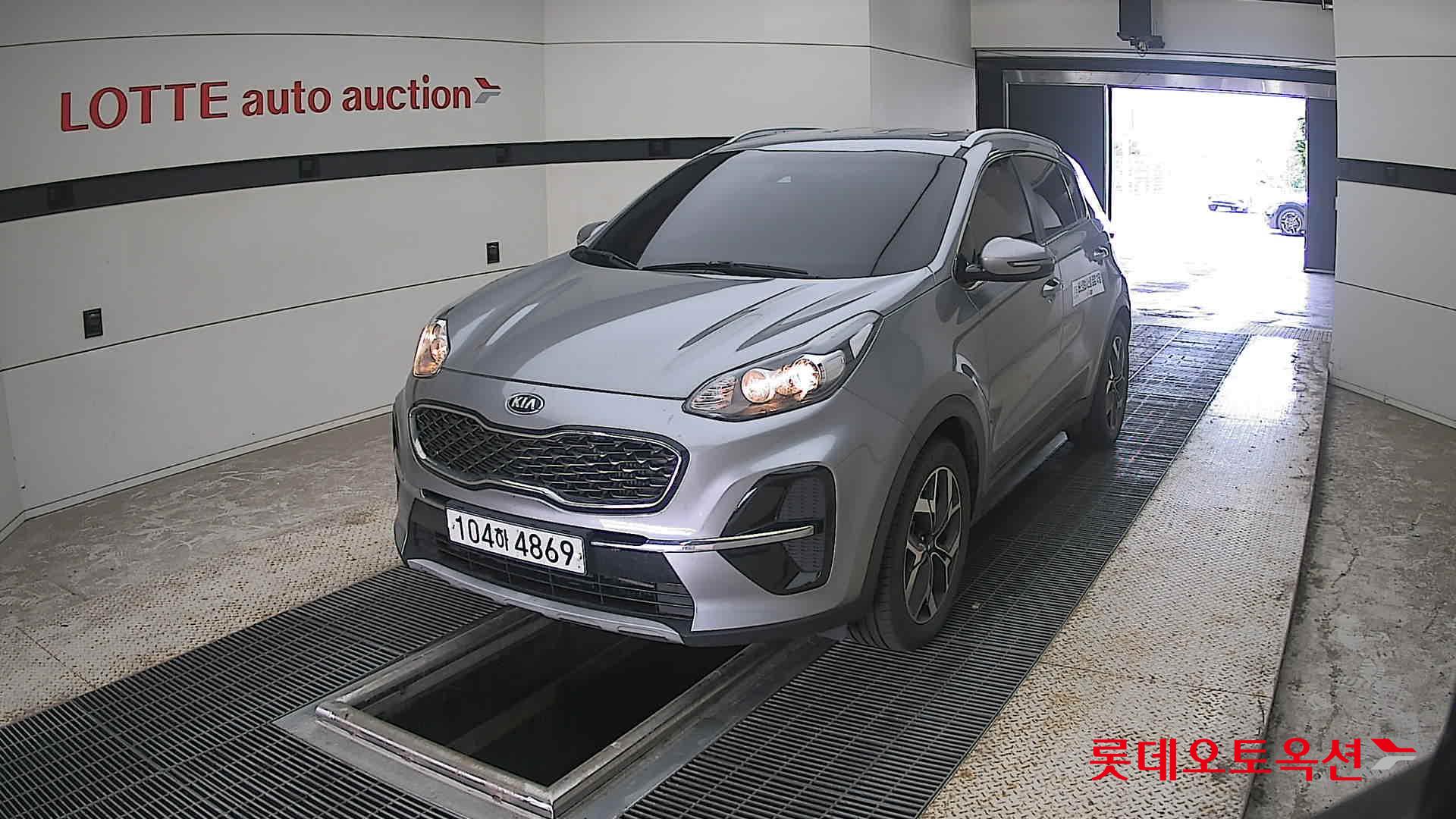 2020 - kia sportage