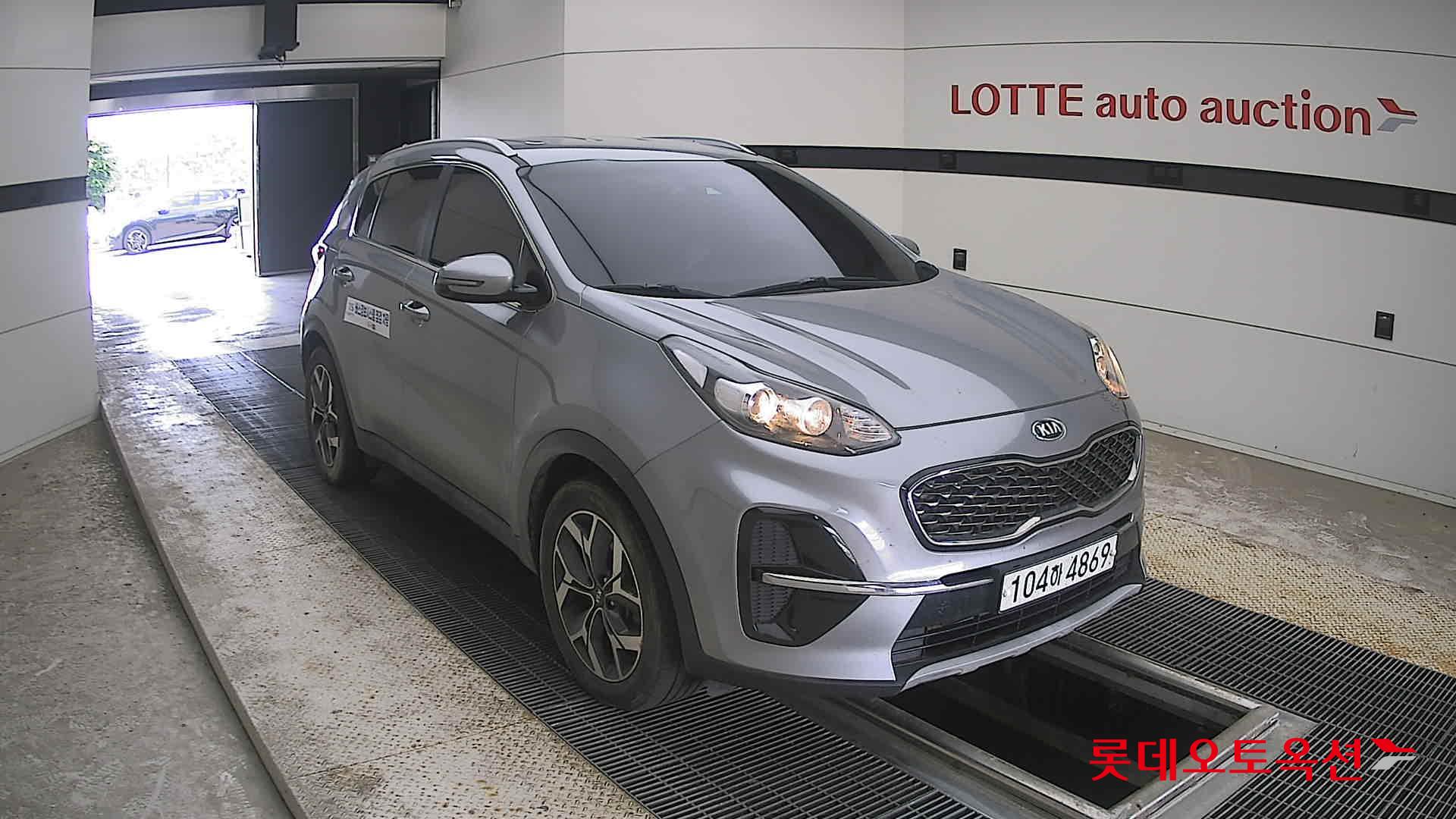 2020 - kia sportage